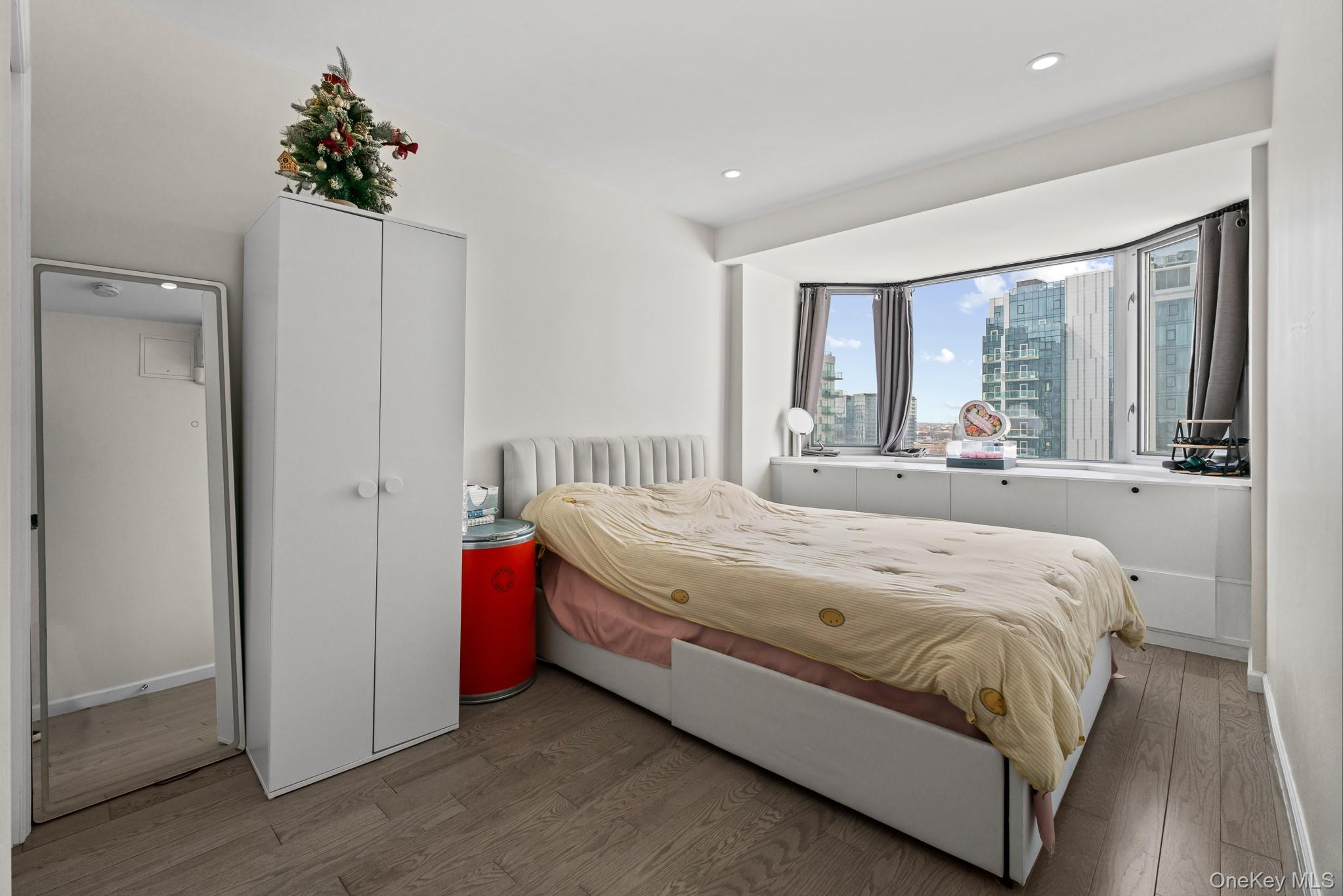 3720 Prince Street, Unit 11B photo 6
