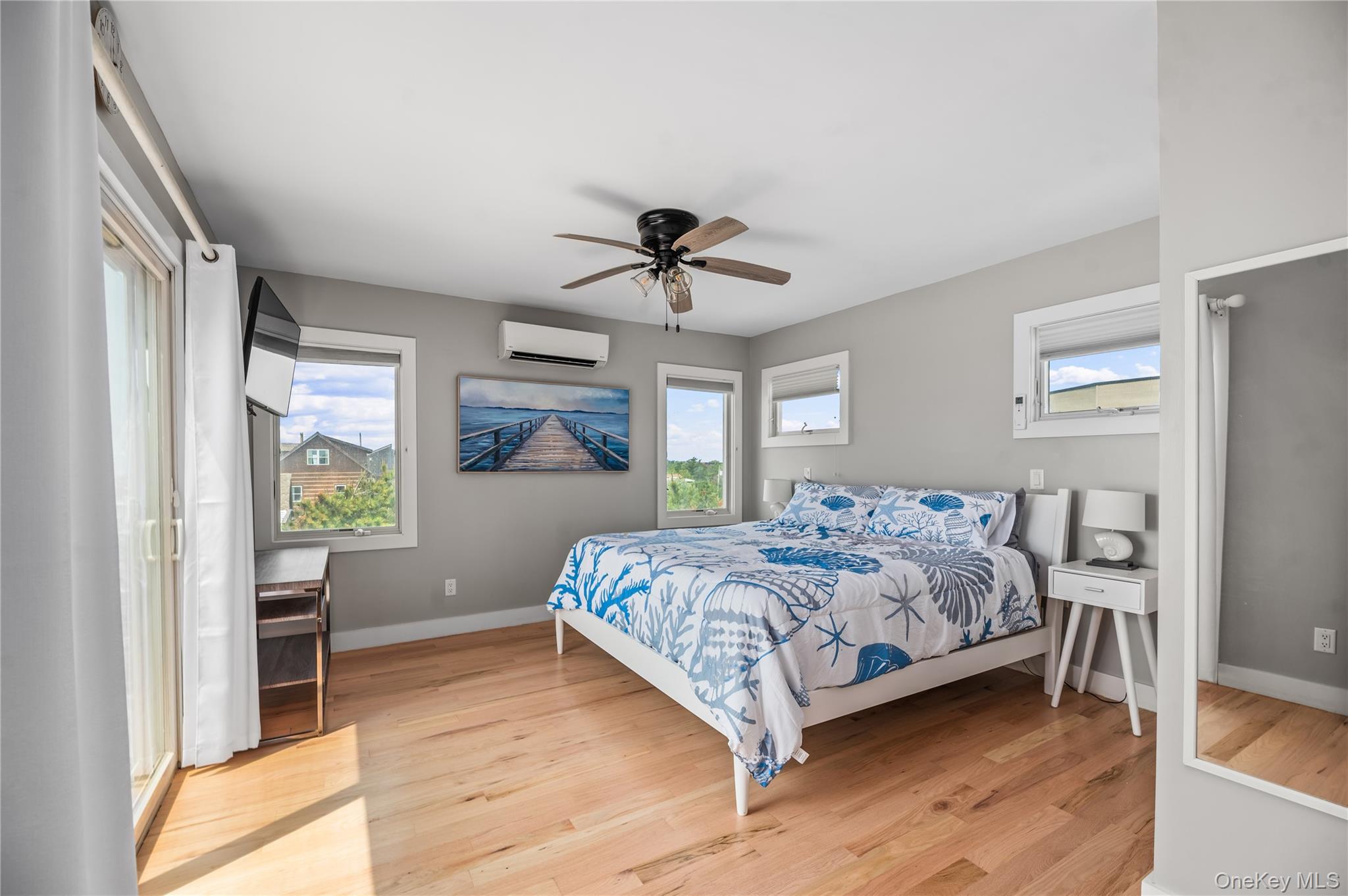 37 Traffic Avenue – For Sale photo 16