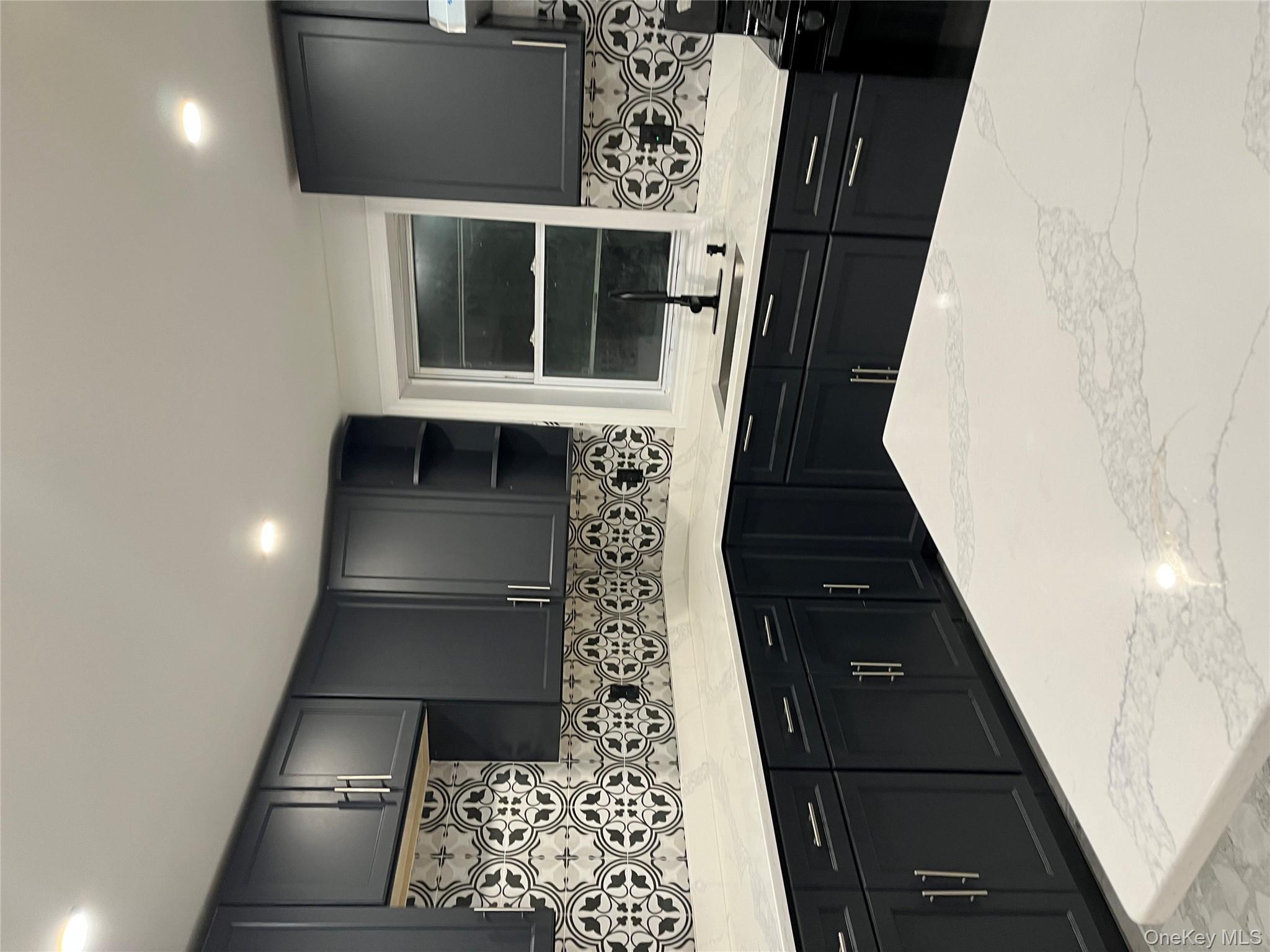 39 Spruce Street, Unit 1 photo 10