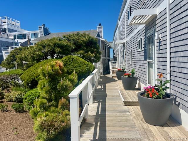 539 Dune Road, Unit 1A photo 14