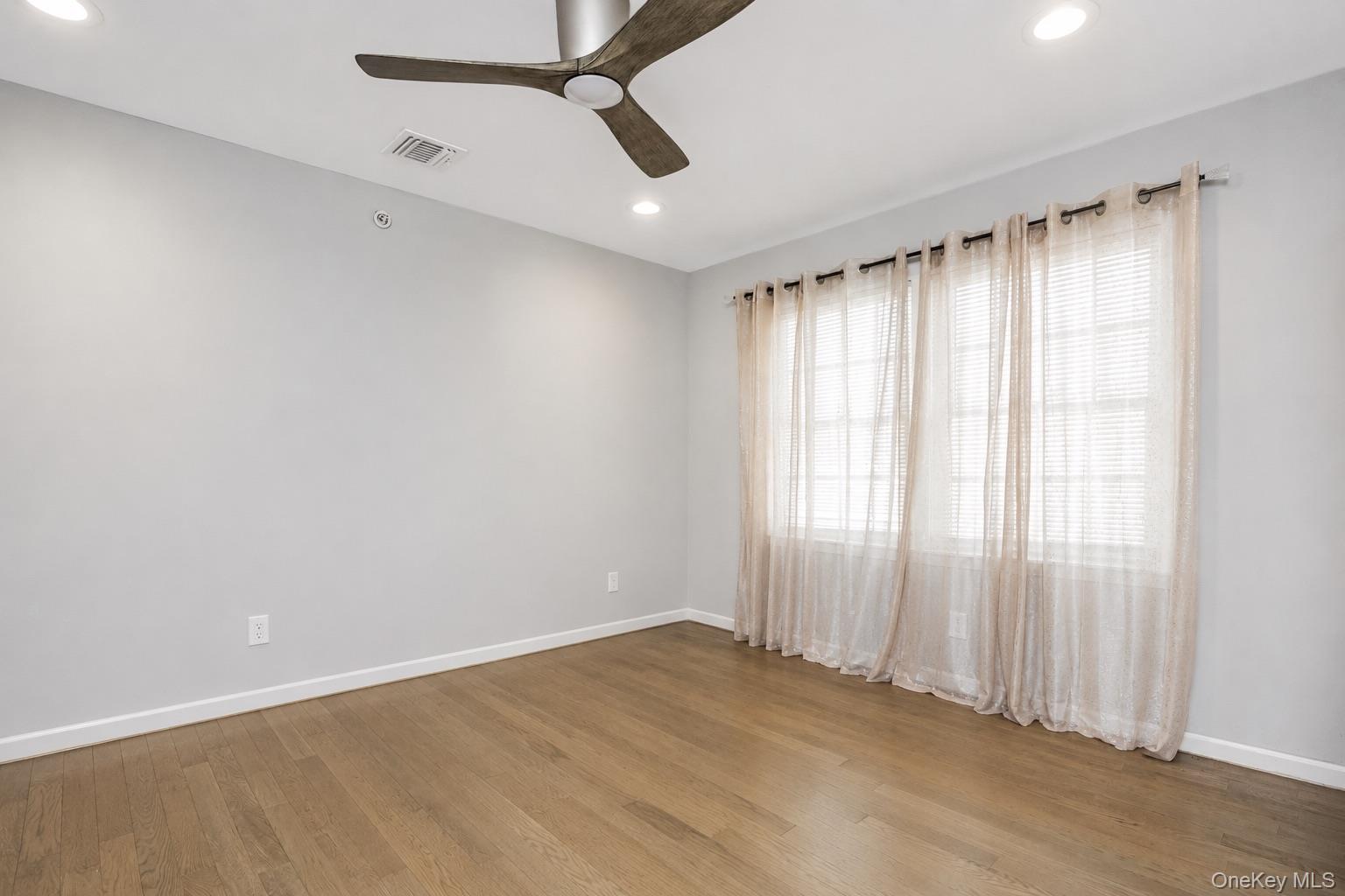 718 Guy Lombardo Avenue – For Sale photo 19
