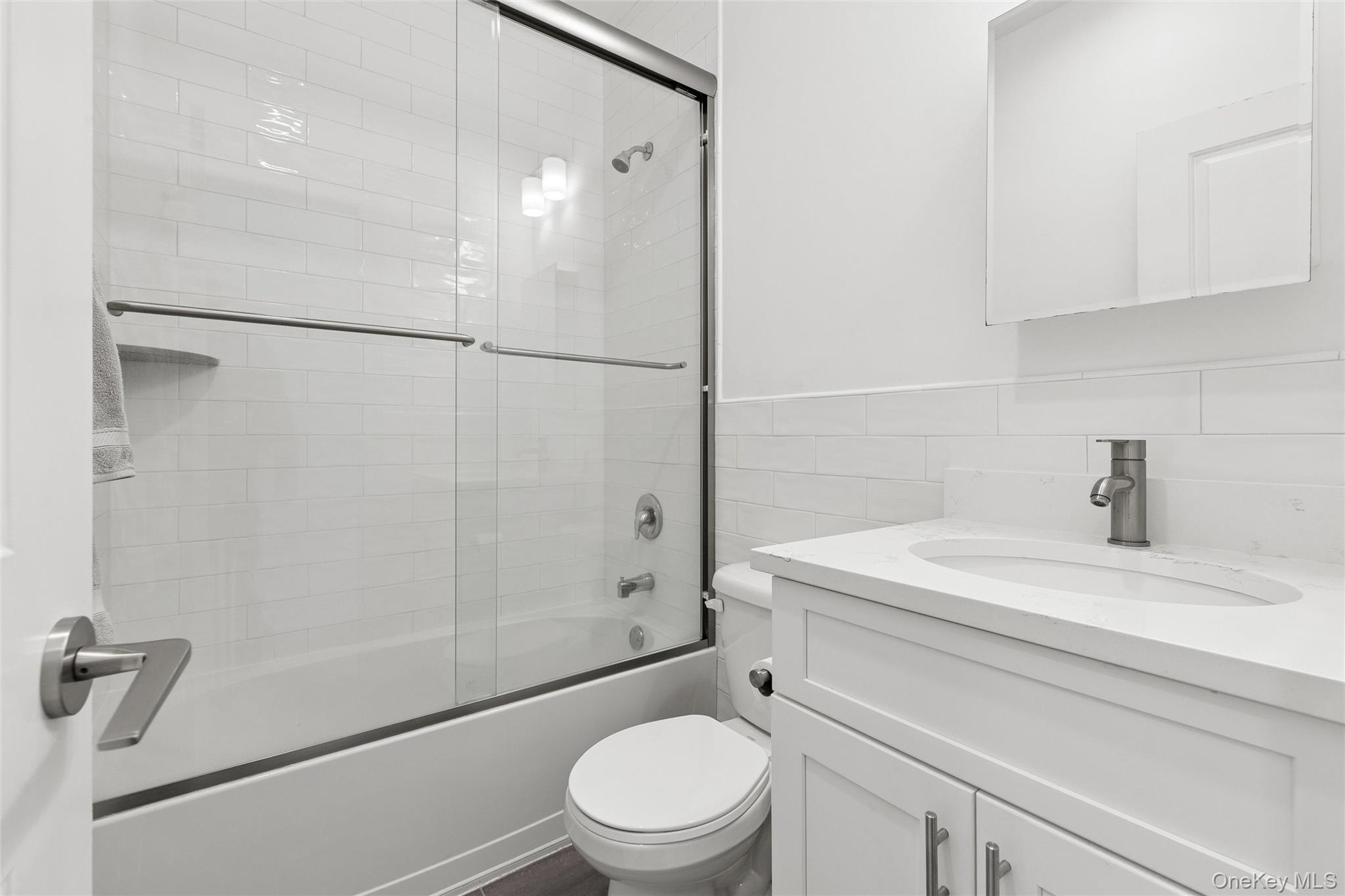 473 Dune Road, Unit 6A photo 17