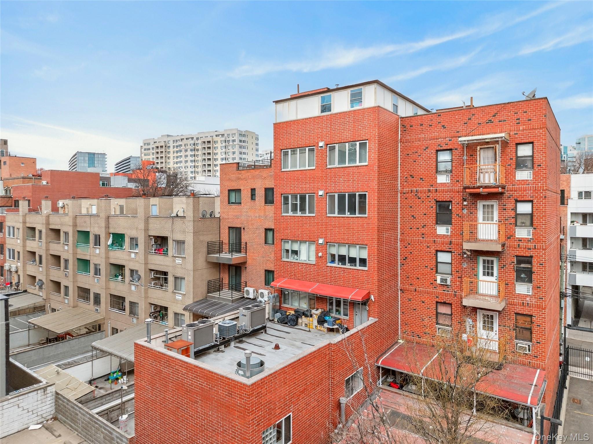135-20 41ST Avenue, Unit 5th FL photo 6