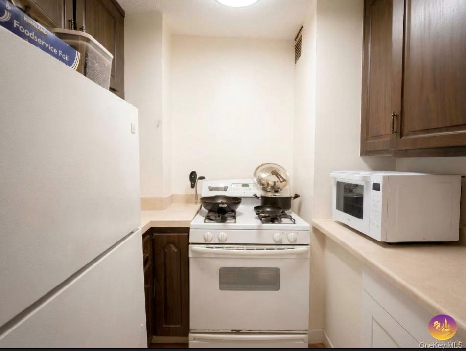 11817 Union Street, Unit 14J photo 5