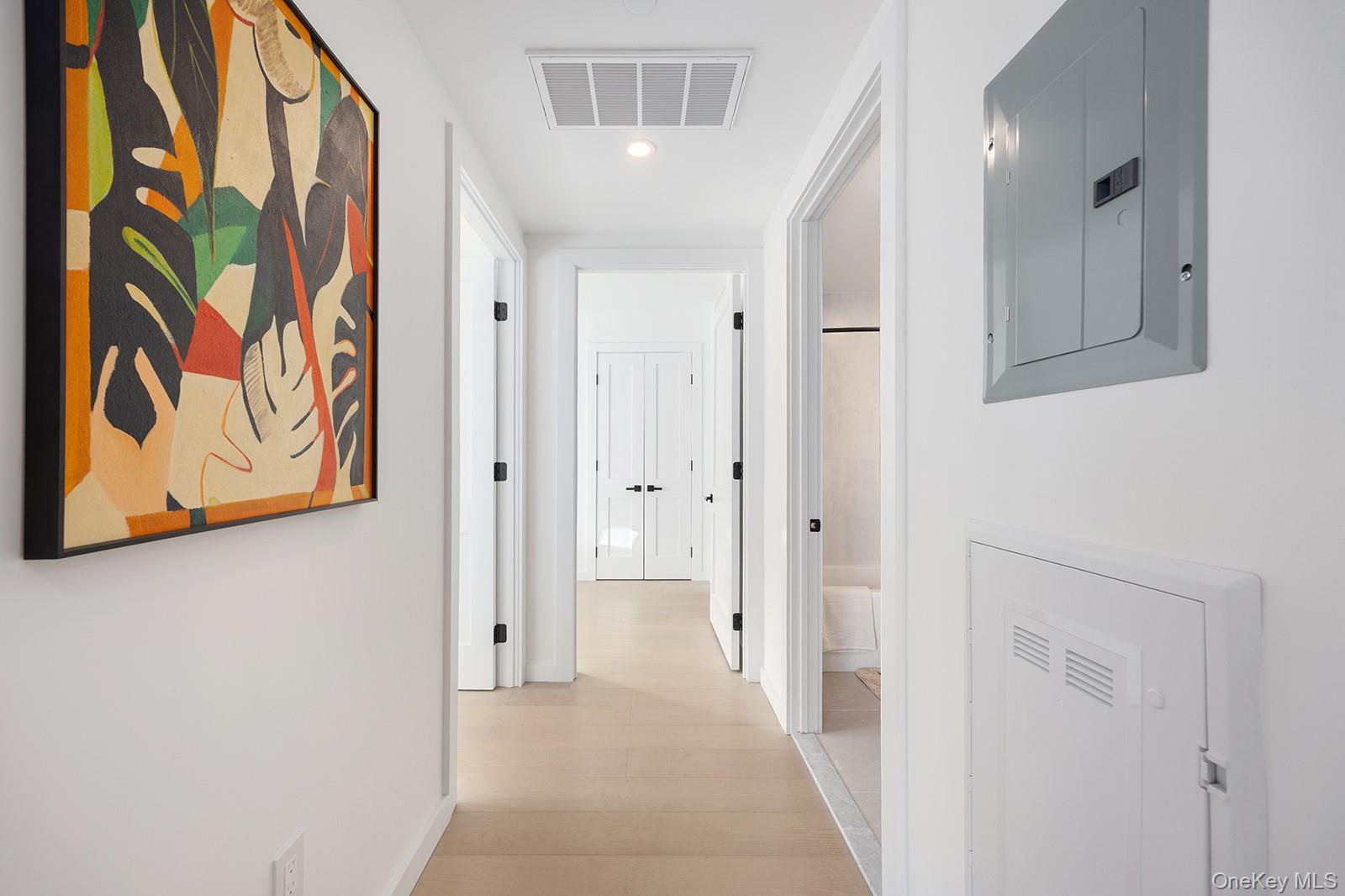 330 146 Street, Unit 306 photo 8