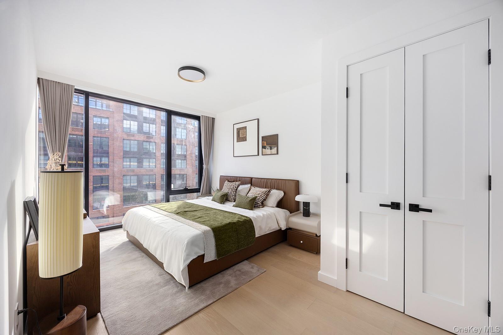 330 146 Street, Unit 306 photo 10