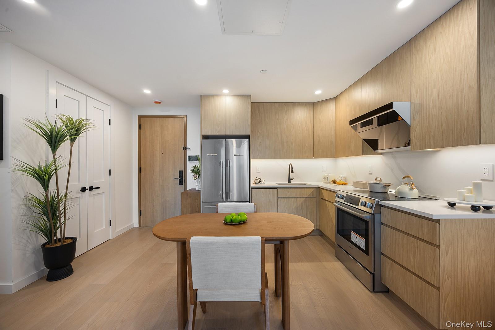 35-30 146th Street, Unit 309 photo 6