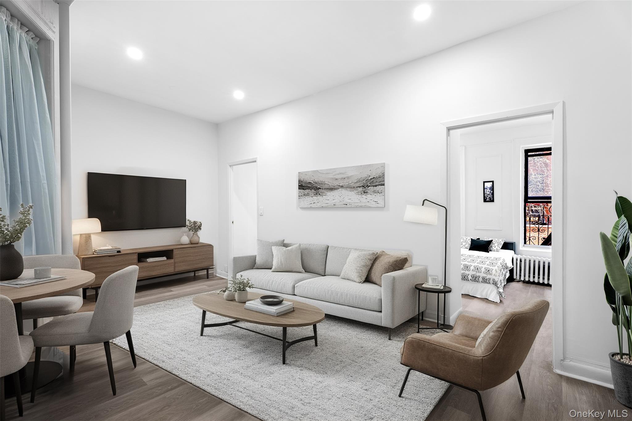 246 E 51st Street, Unit 8 photo 2