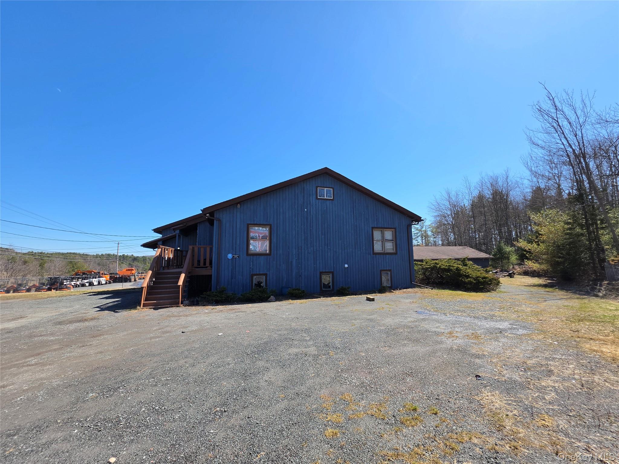 740 Southwoods Drive – For Sale photo 14