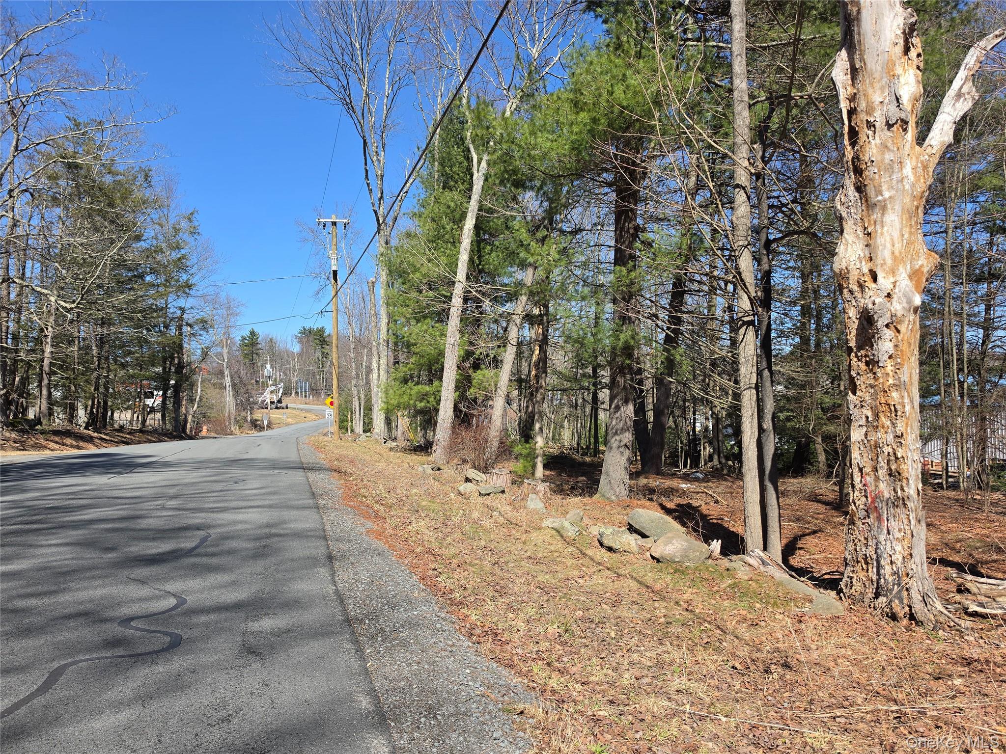 740 Southwoods Drive – For Sale photo 30