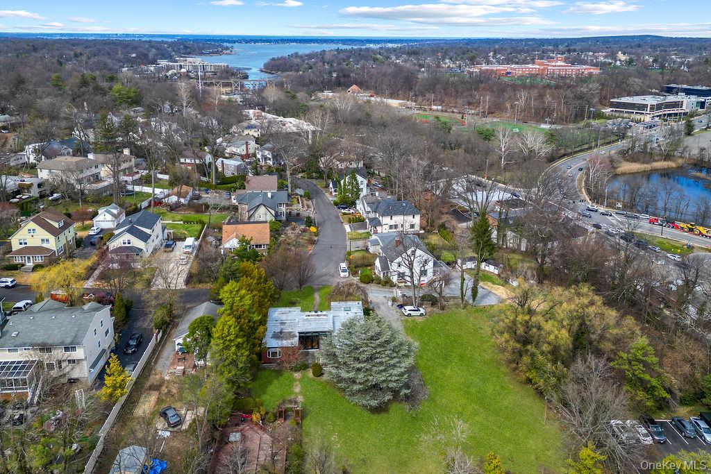 11 Valley View Road – For Sale photo 3
