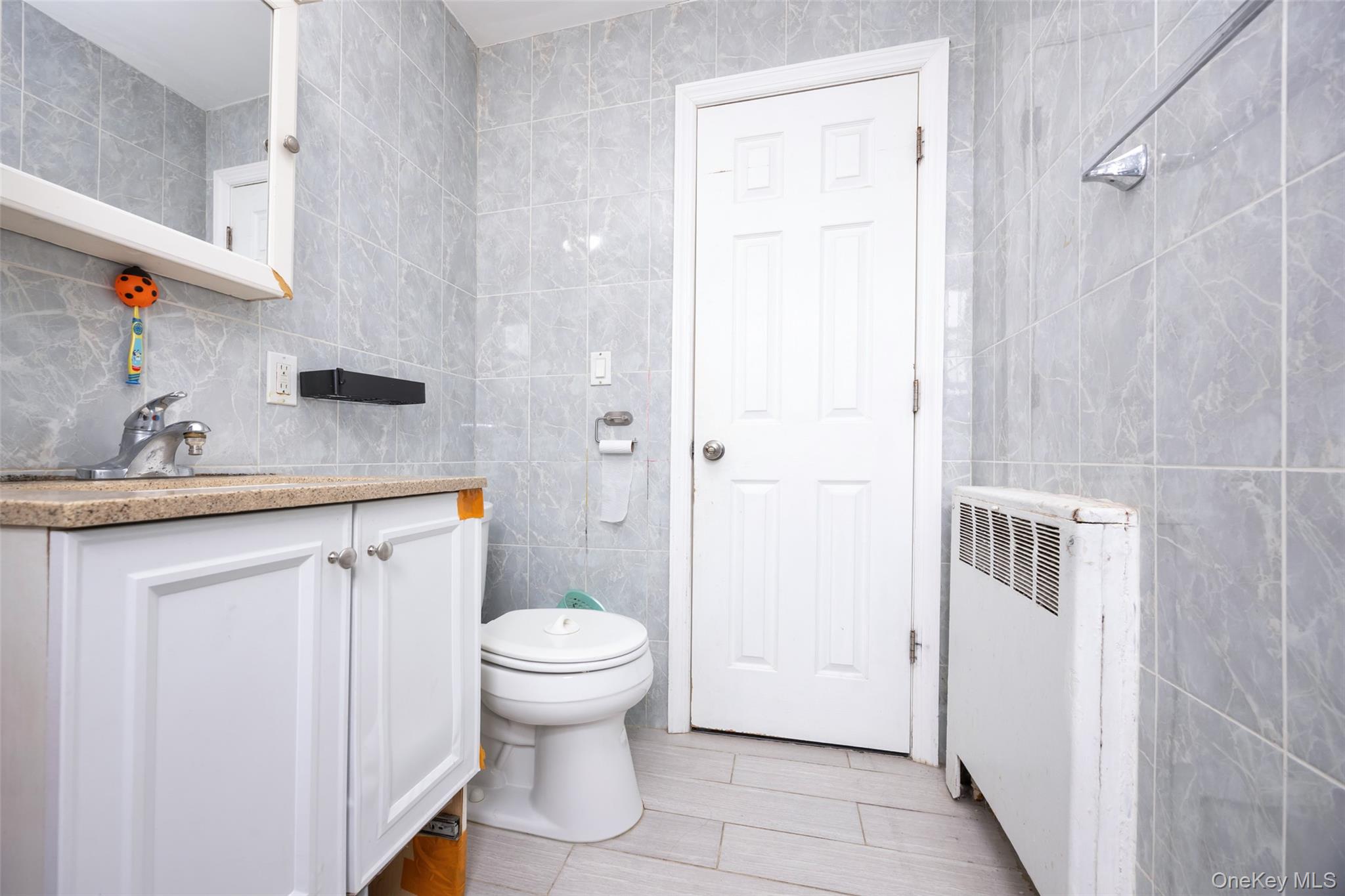 69-12 140th Street, Unit 2C photo 13