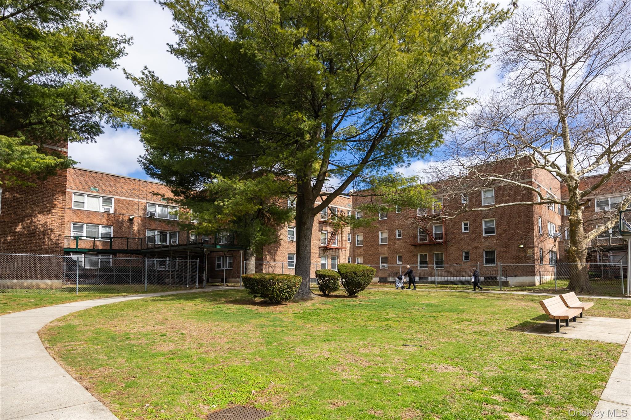 69-12 140th Street, Unit 2C