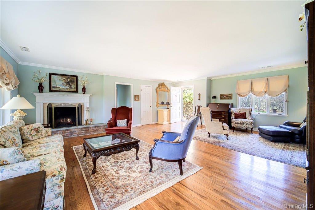 650 Netherwood Road – For Sale photo 12