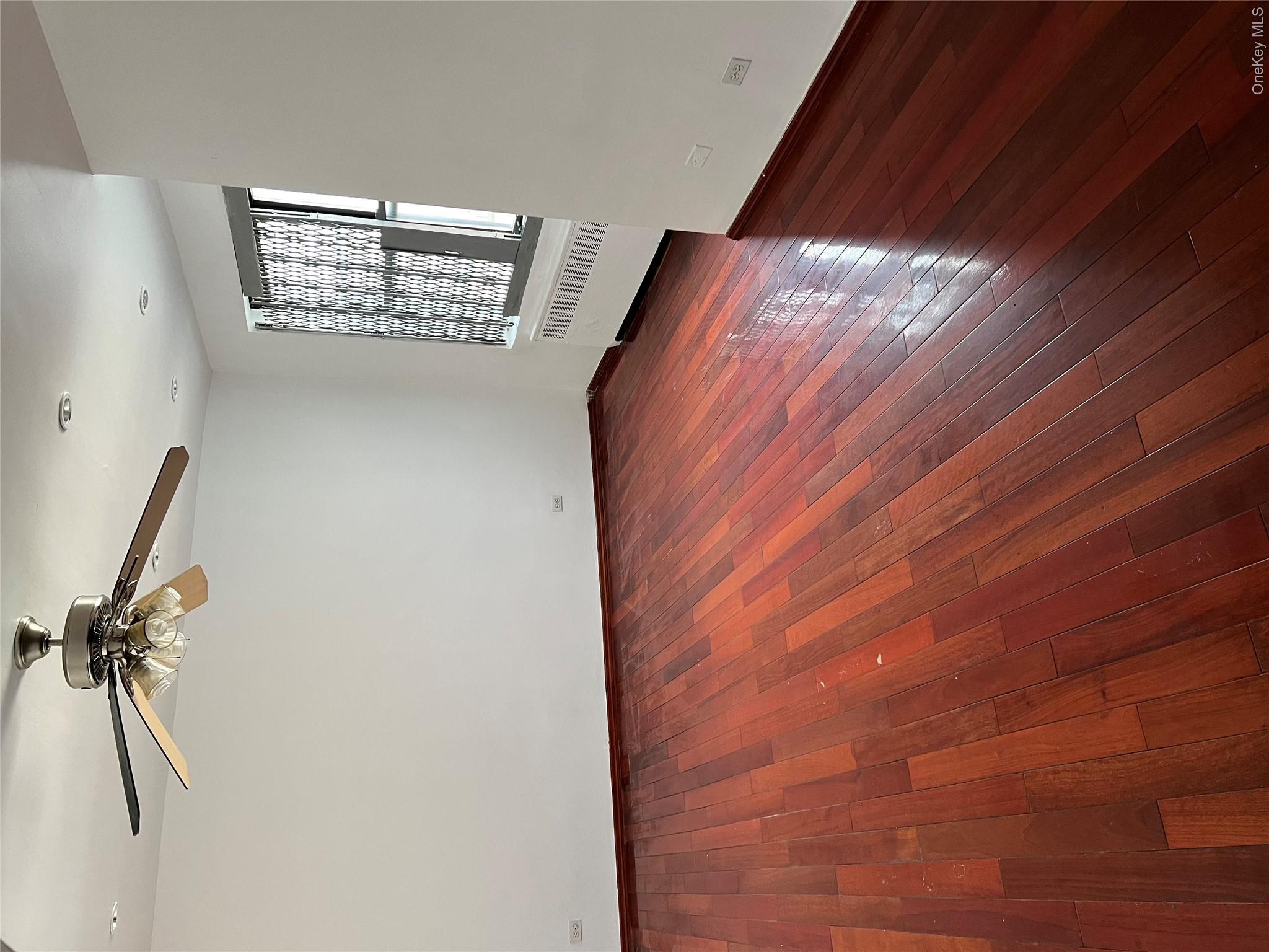44-21 Macnish Street, Unit 6D