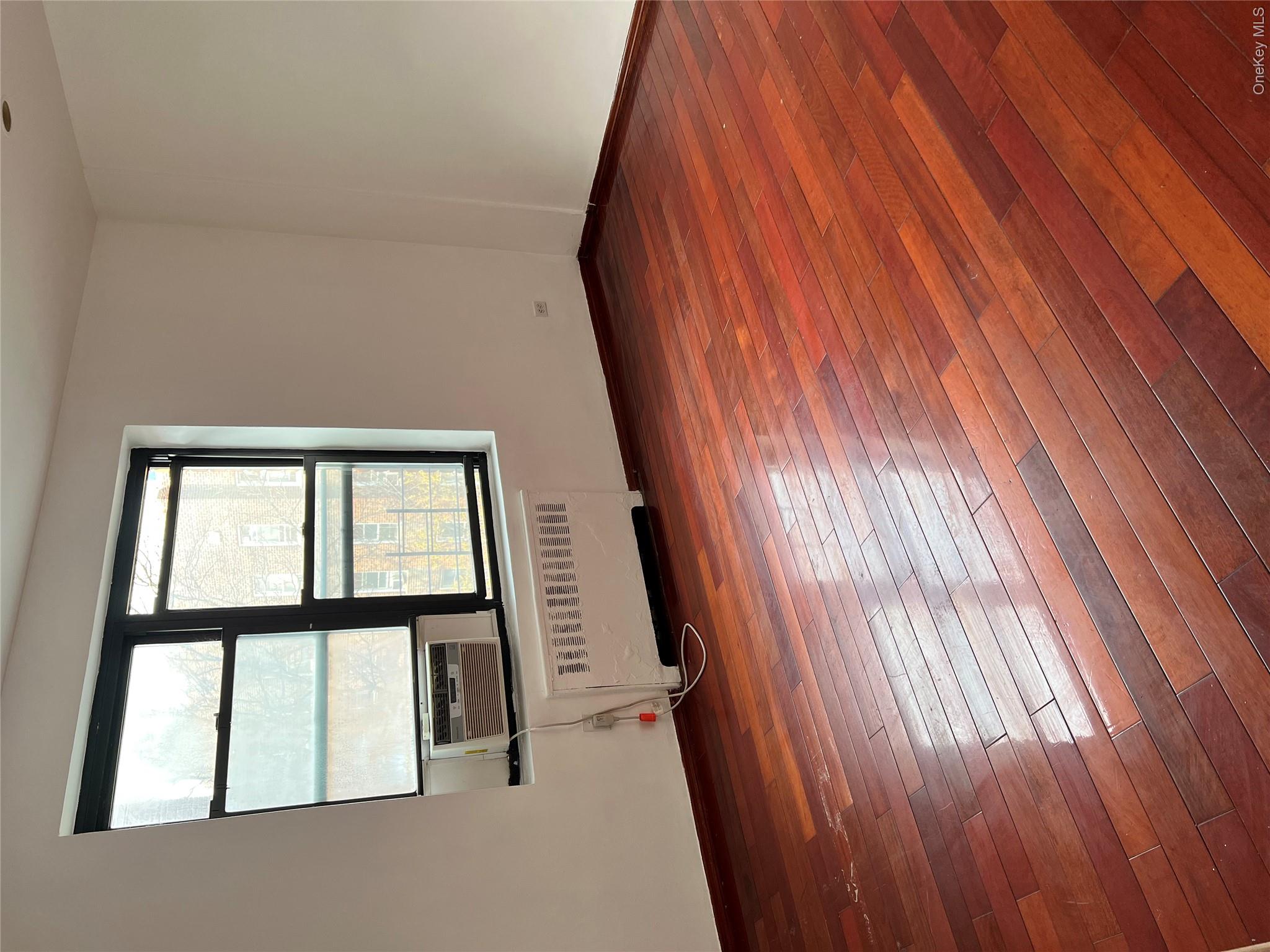 44-21 Macnish Street, Unit 6D photo 3