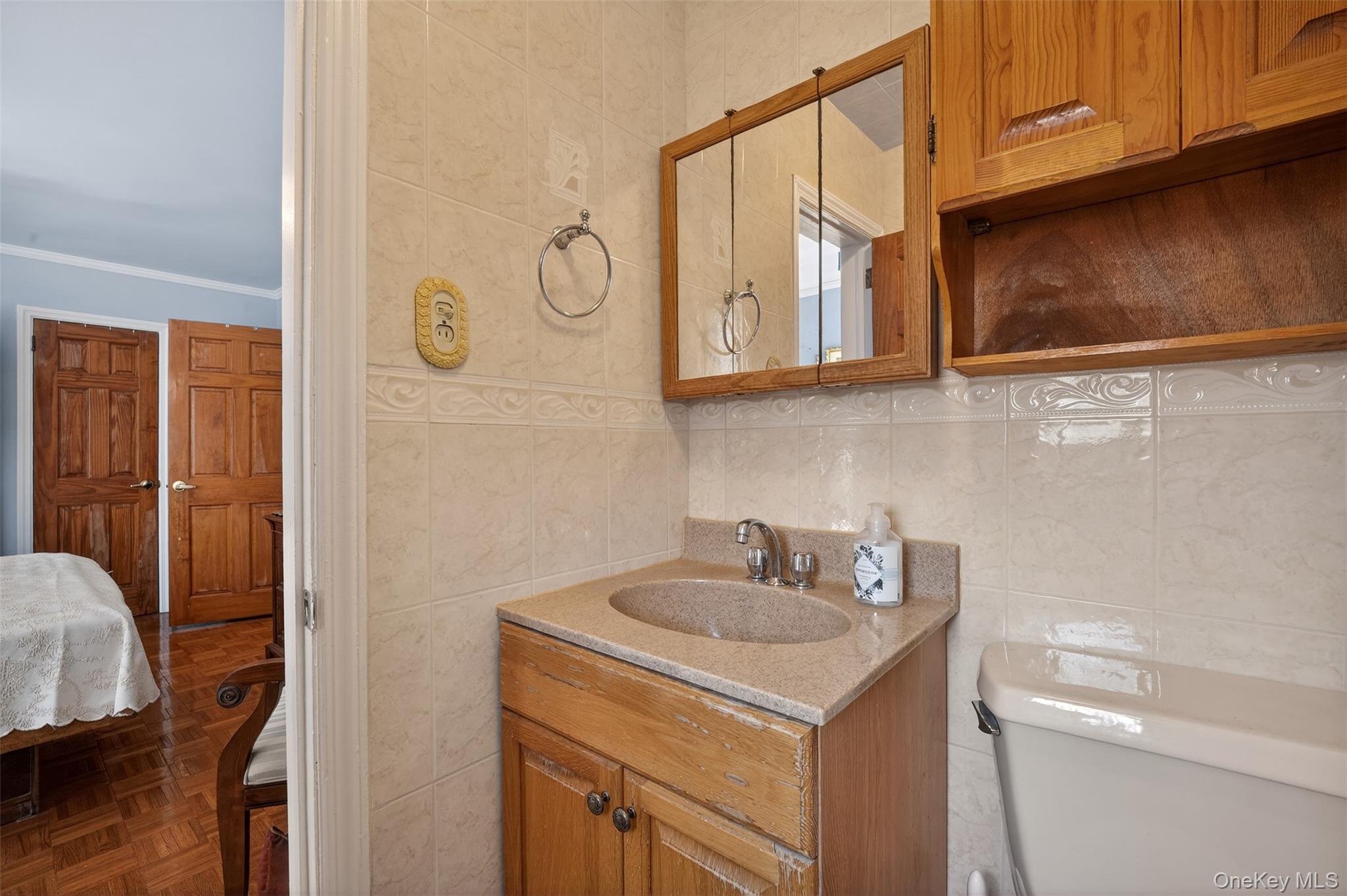 85-12 65th Drive – For Sale photo 18