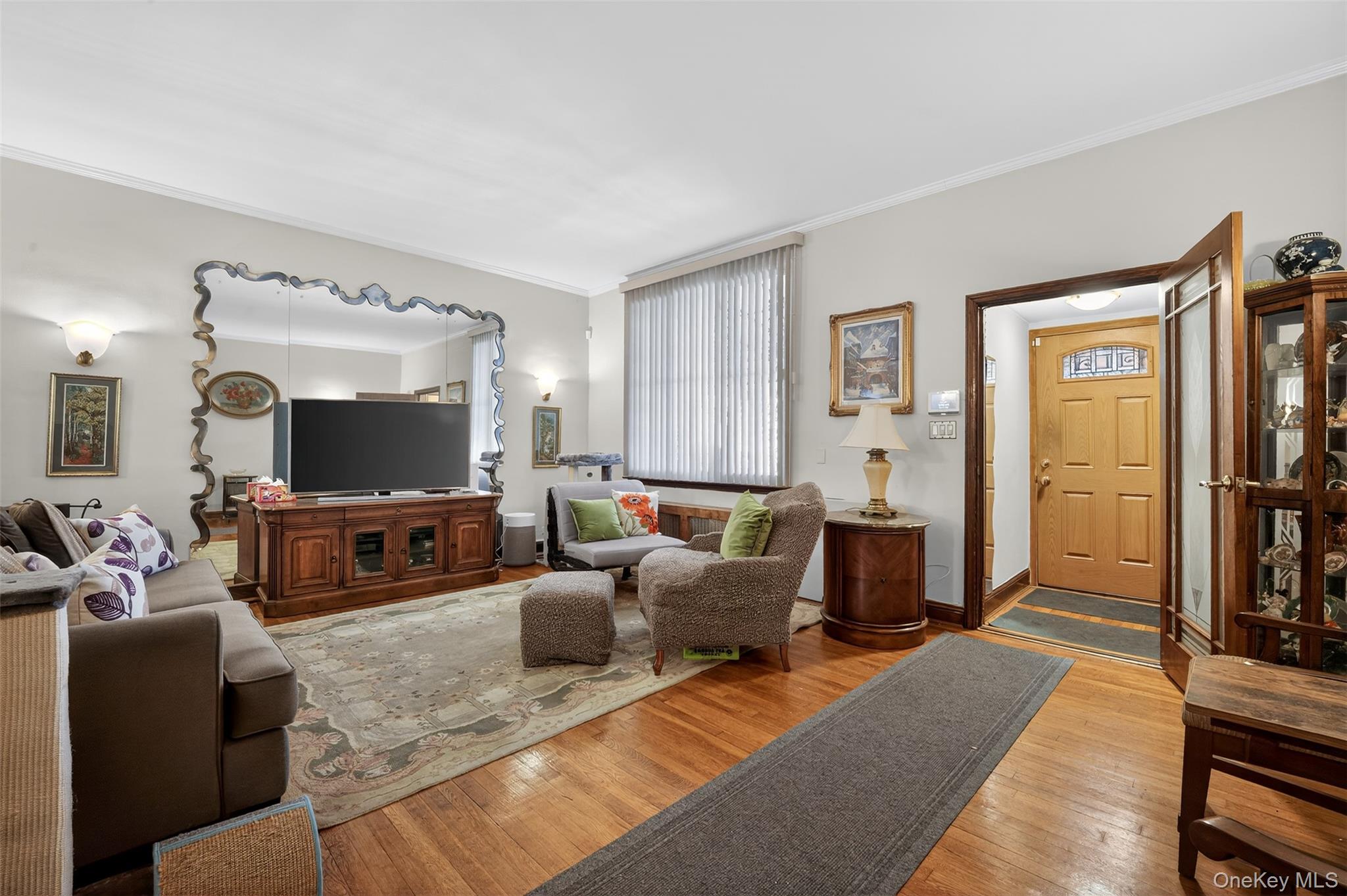 85-12 65th Drive – For Sale photo 4