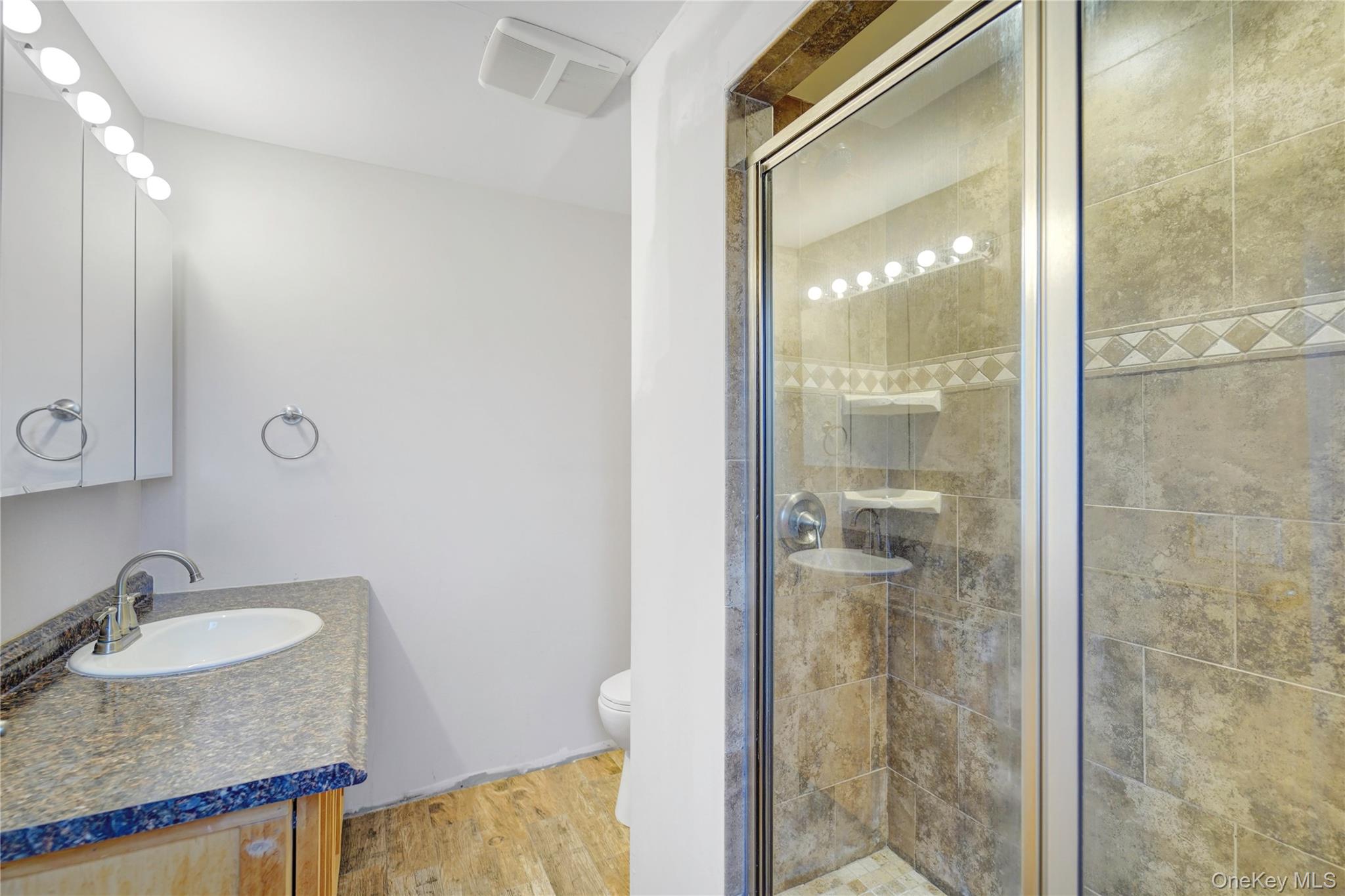 15 Marlin Road – For Sale photo 24