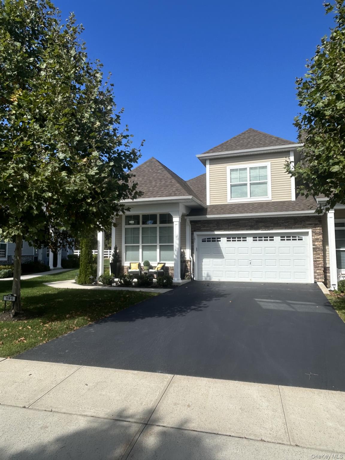 191 Belmont Circle – For Sale photo 3
