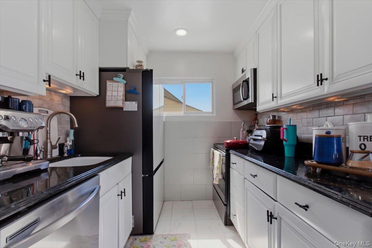 129 Gailmore Drive – For Sale photo 9