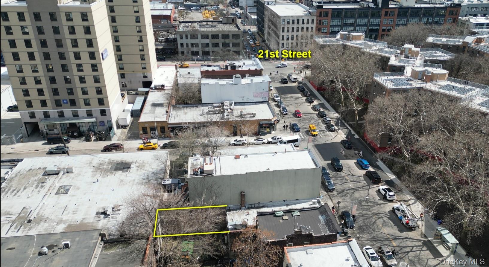 12-09 40th Avenue – For Sale photo 7