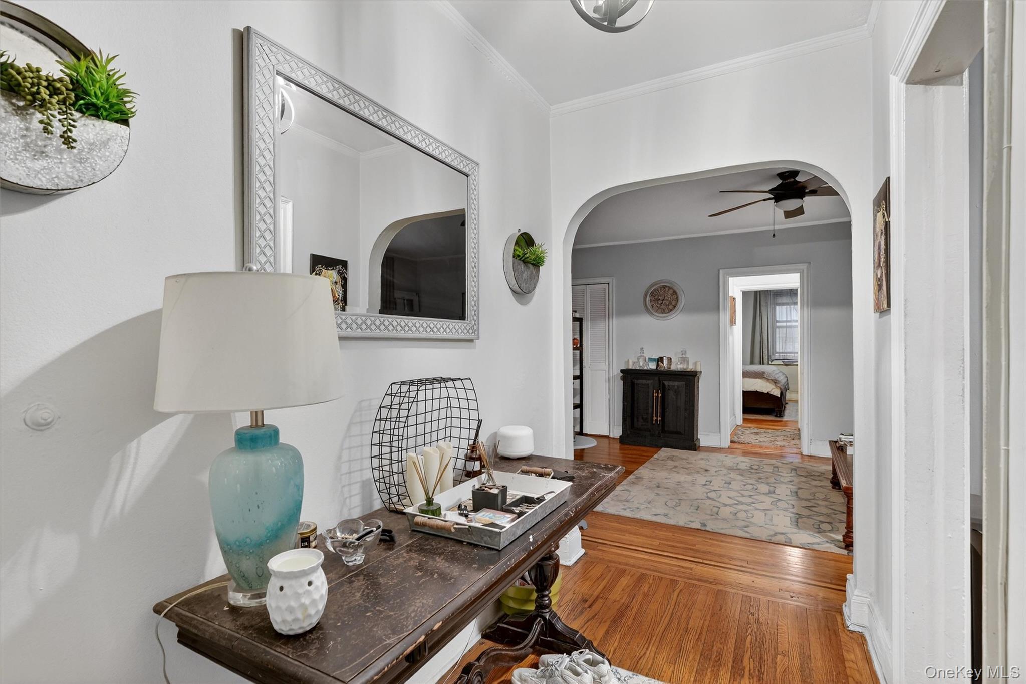 475 Bronx River Road, Unit 2D photo 2