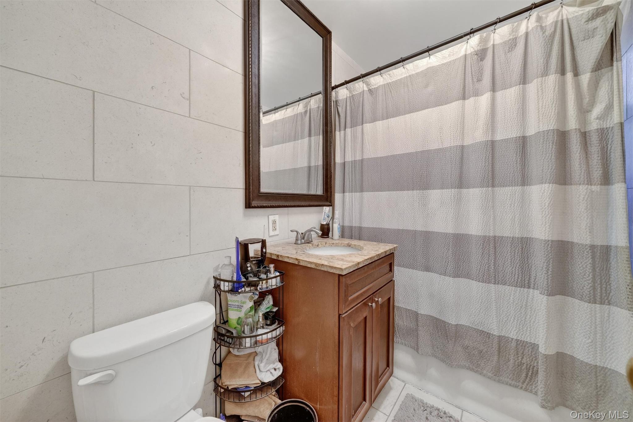 475 Bronx River Road, Unit 2D photo 24