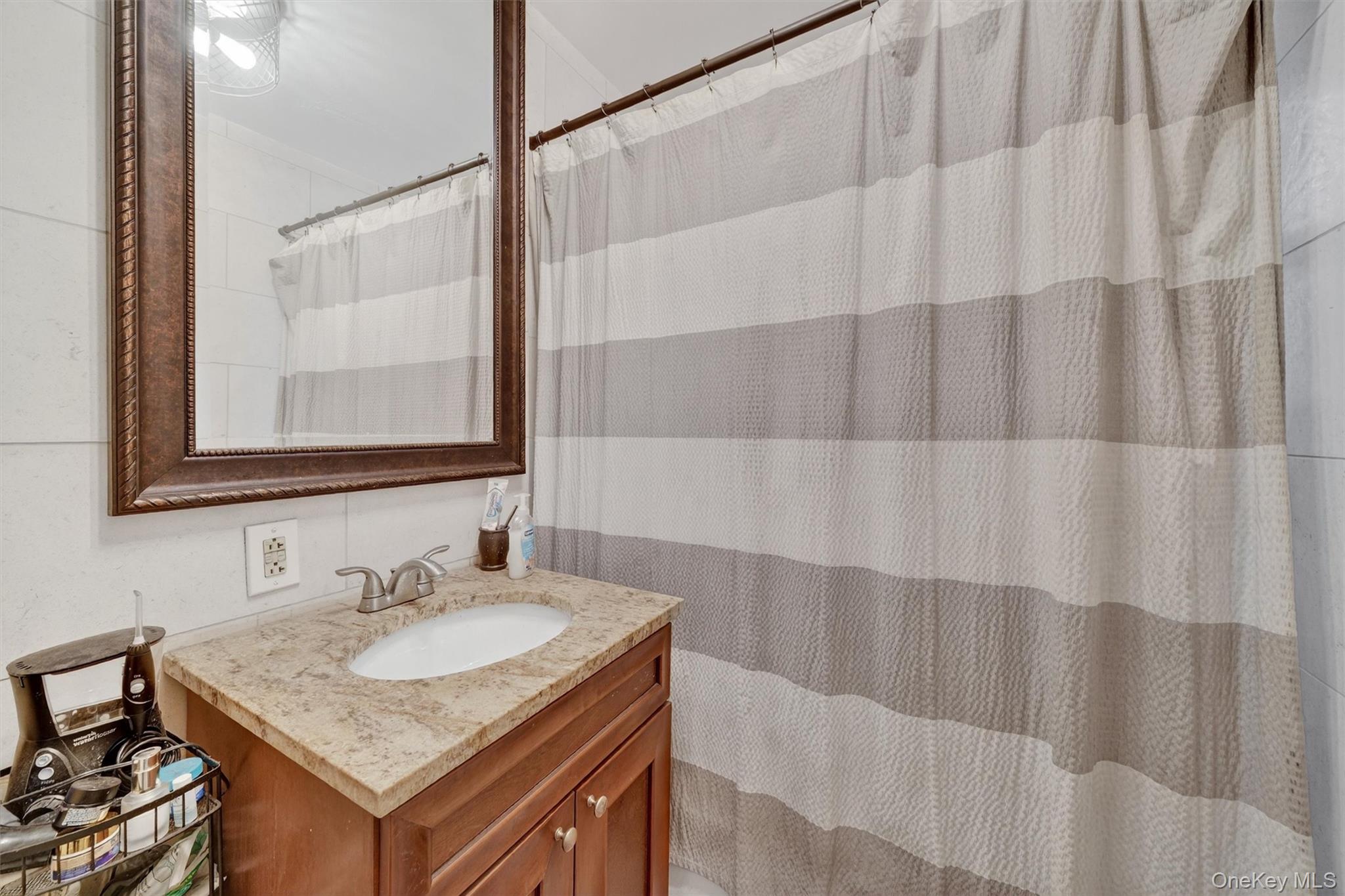 475 Bronx River Road, Unit 2D photo 25