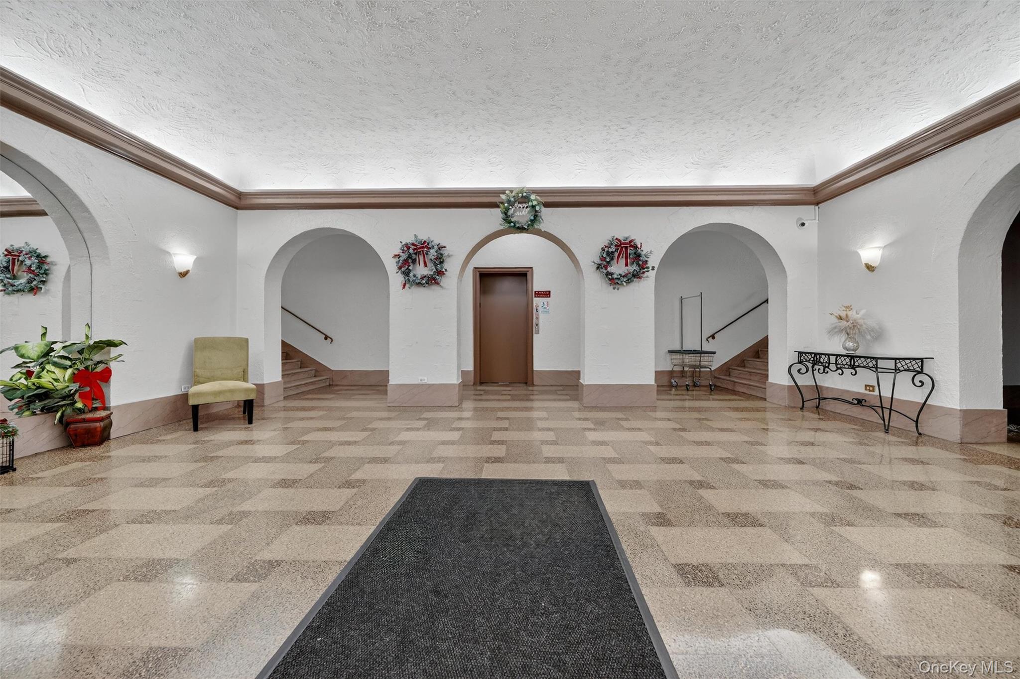 475 Bronx River Road, Unit 2D photo 6