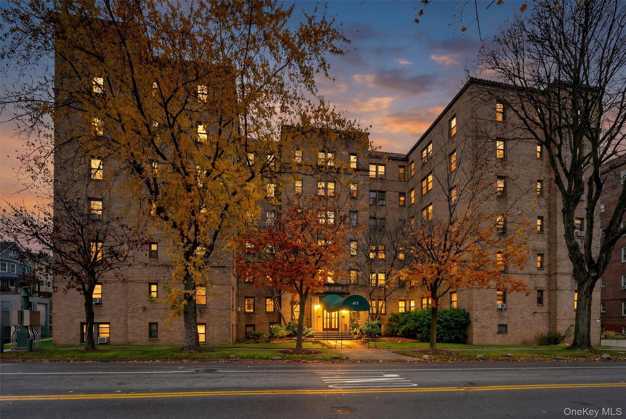 475 Bronx River Road, Unit 2D photo 7