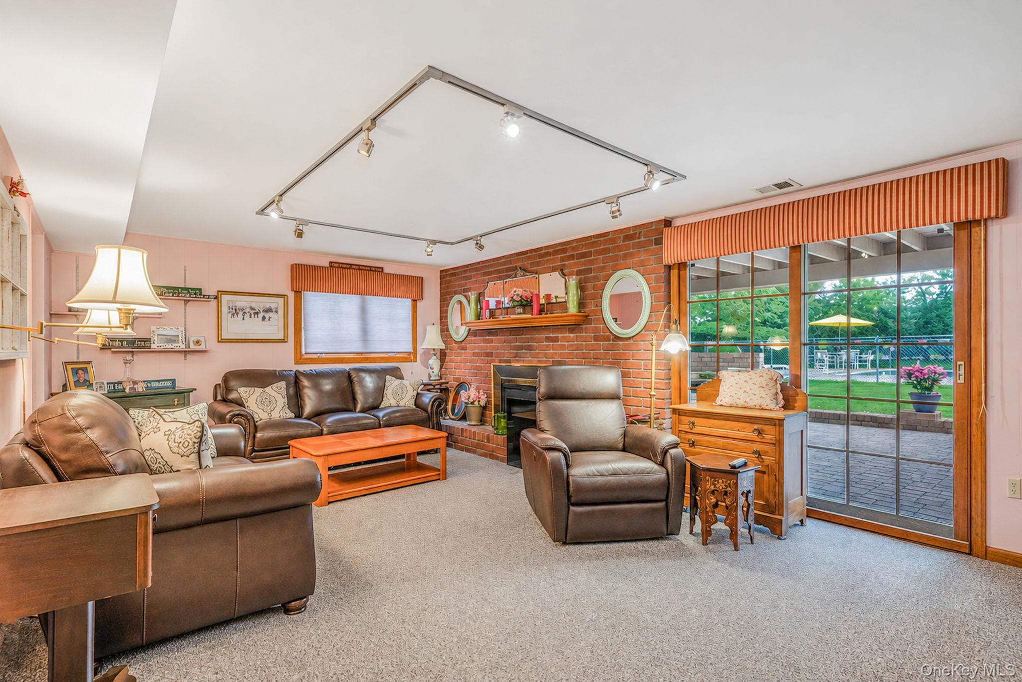 212 Cedrus Avenue – For Sale photo 19
