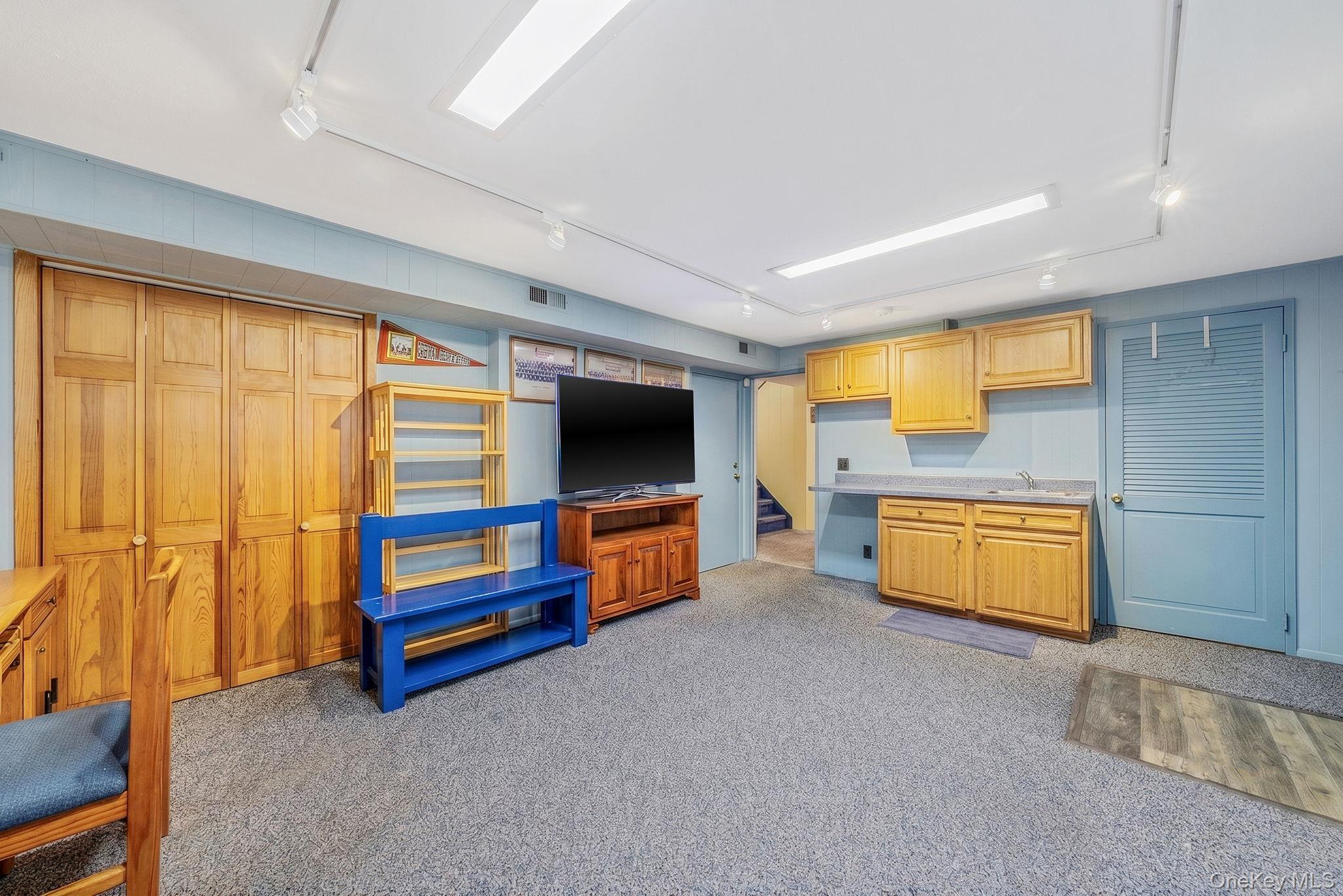 212 Cedrus Avenue – For Sale photo 22