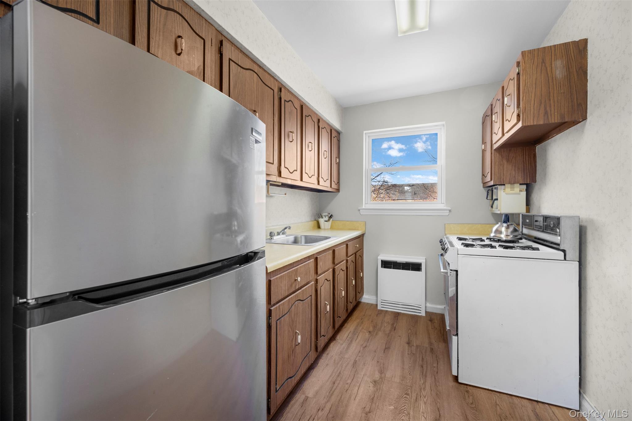 15 Beach Road, Unit 3D photo 8