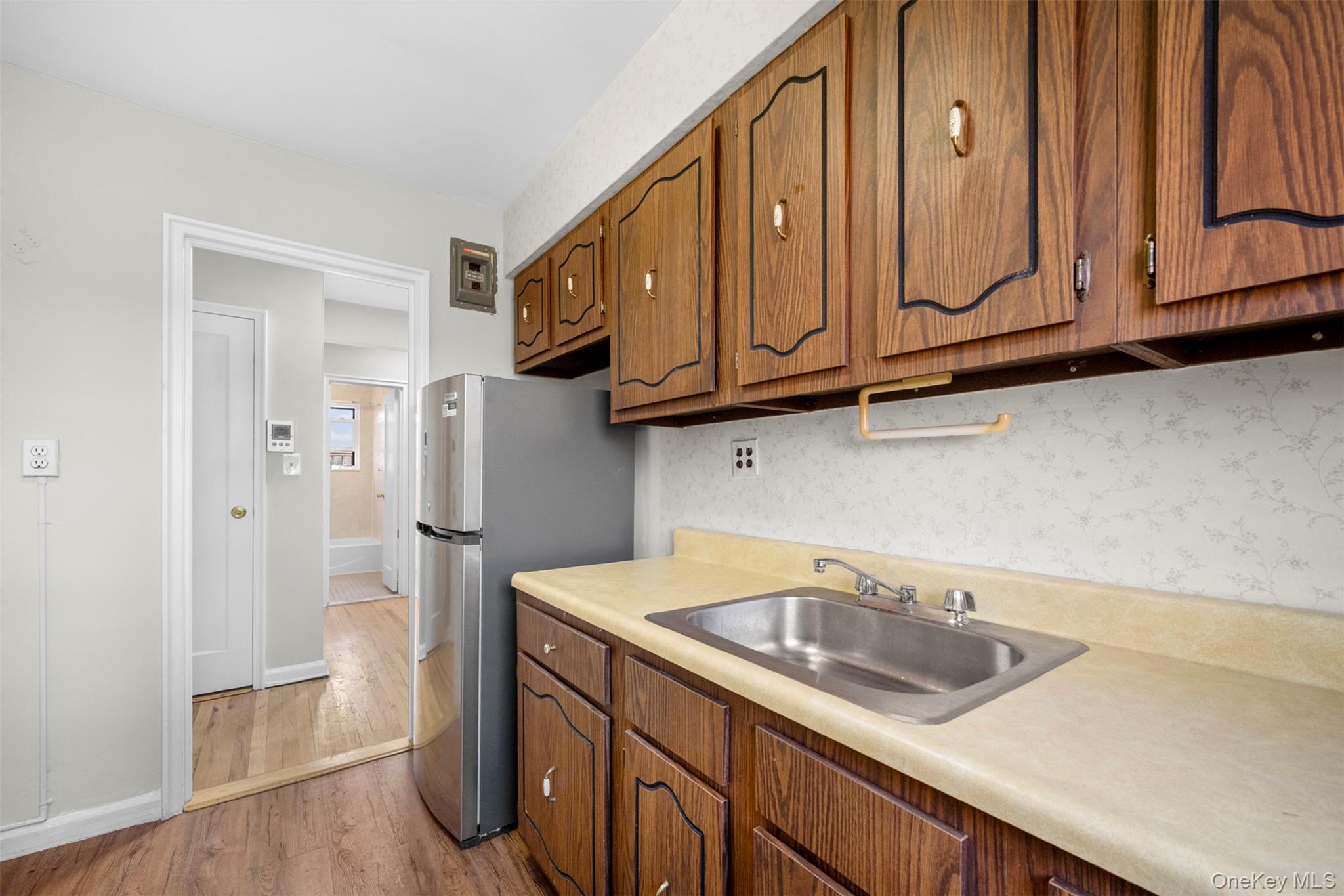 15 Beach Road, Unit 3D photo 11