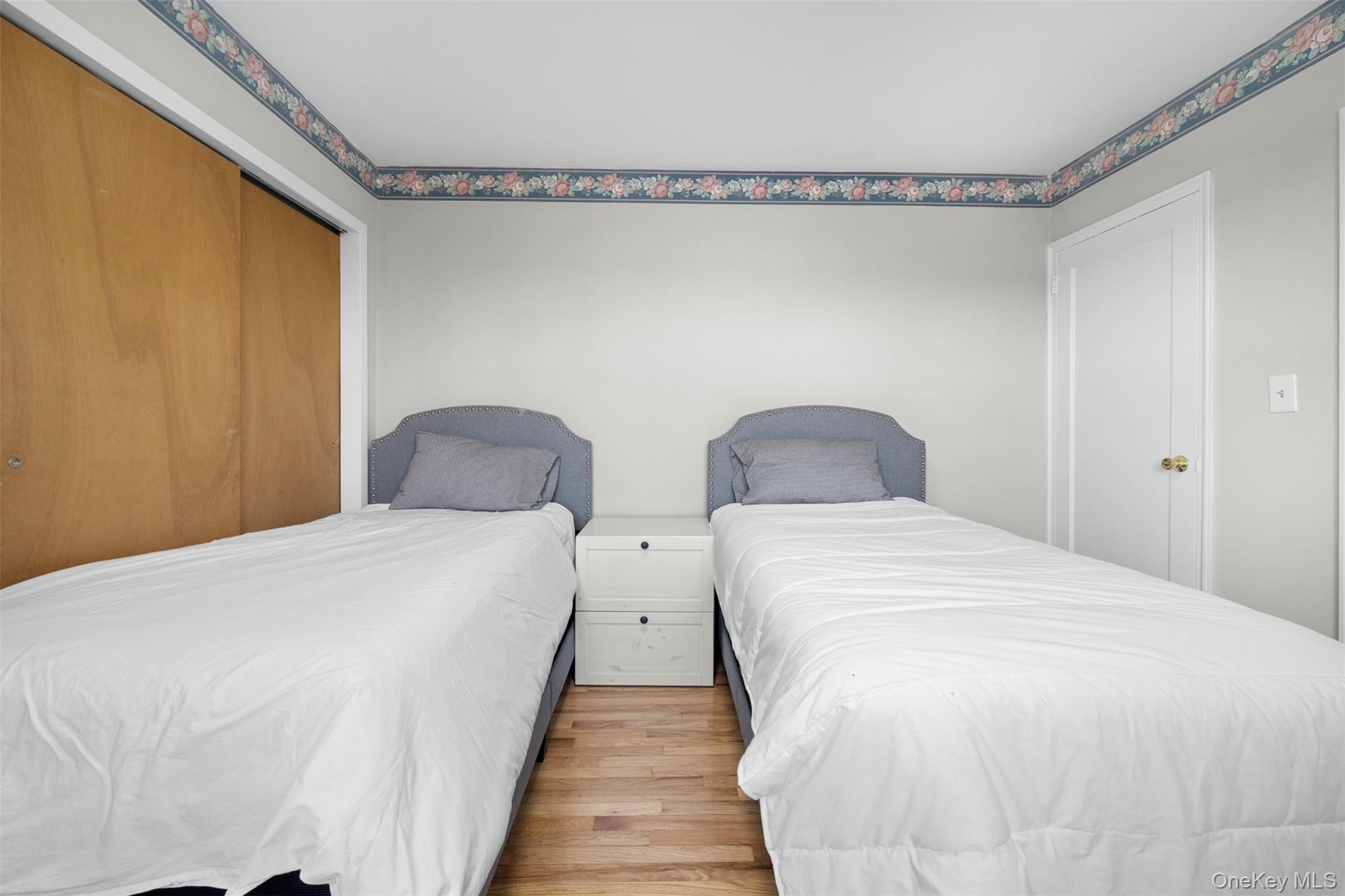 15 Beach Road, Unit 3D photo 18