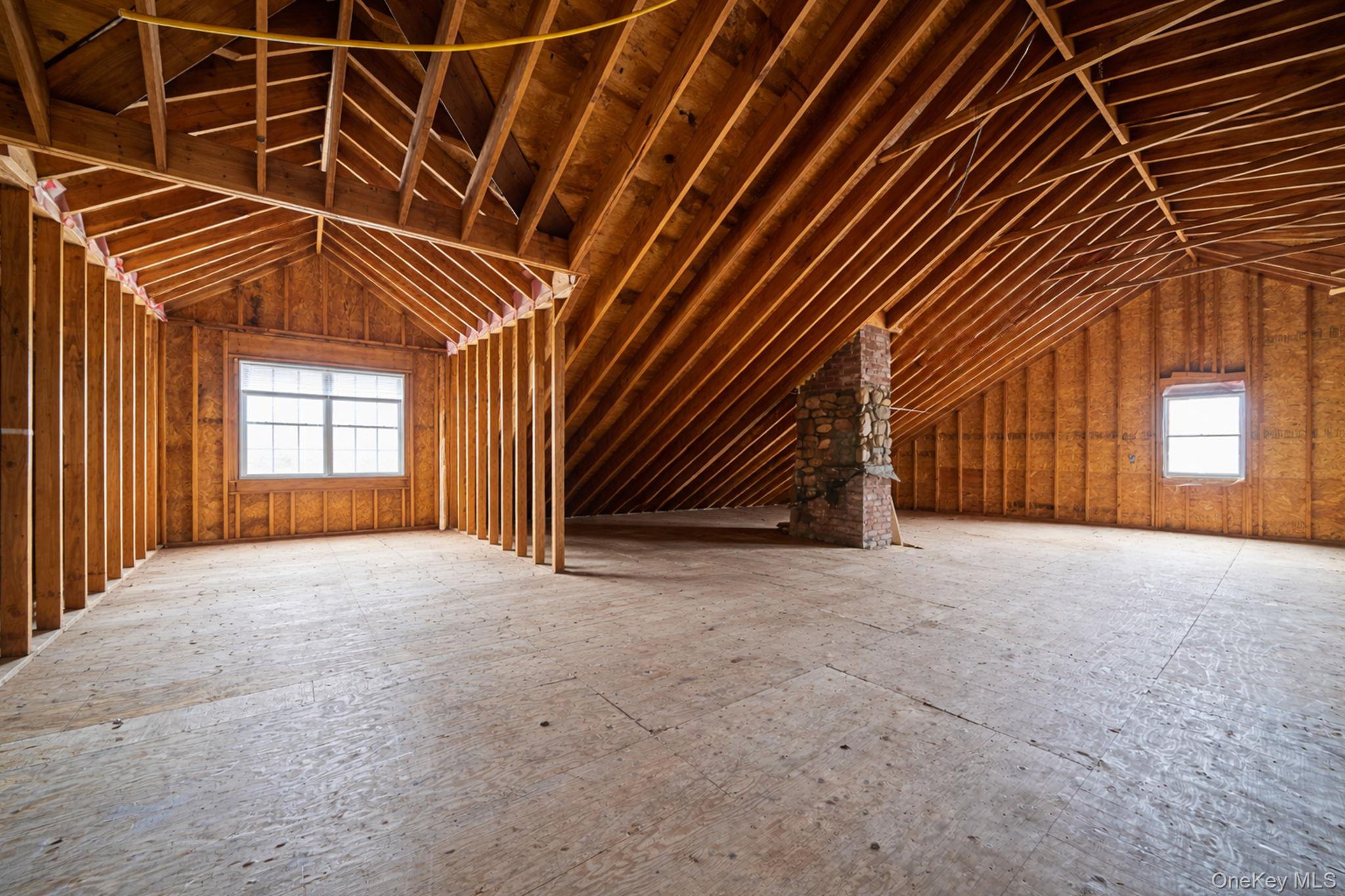 273 N Country Road – For Sale photo 31