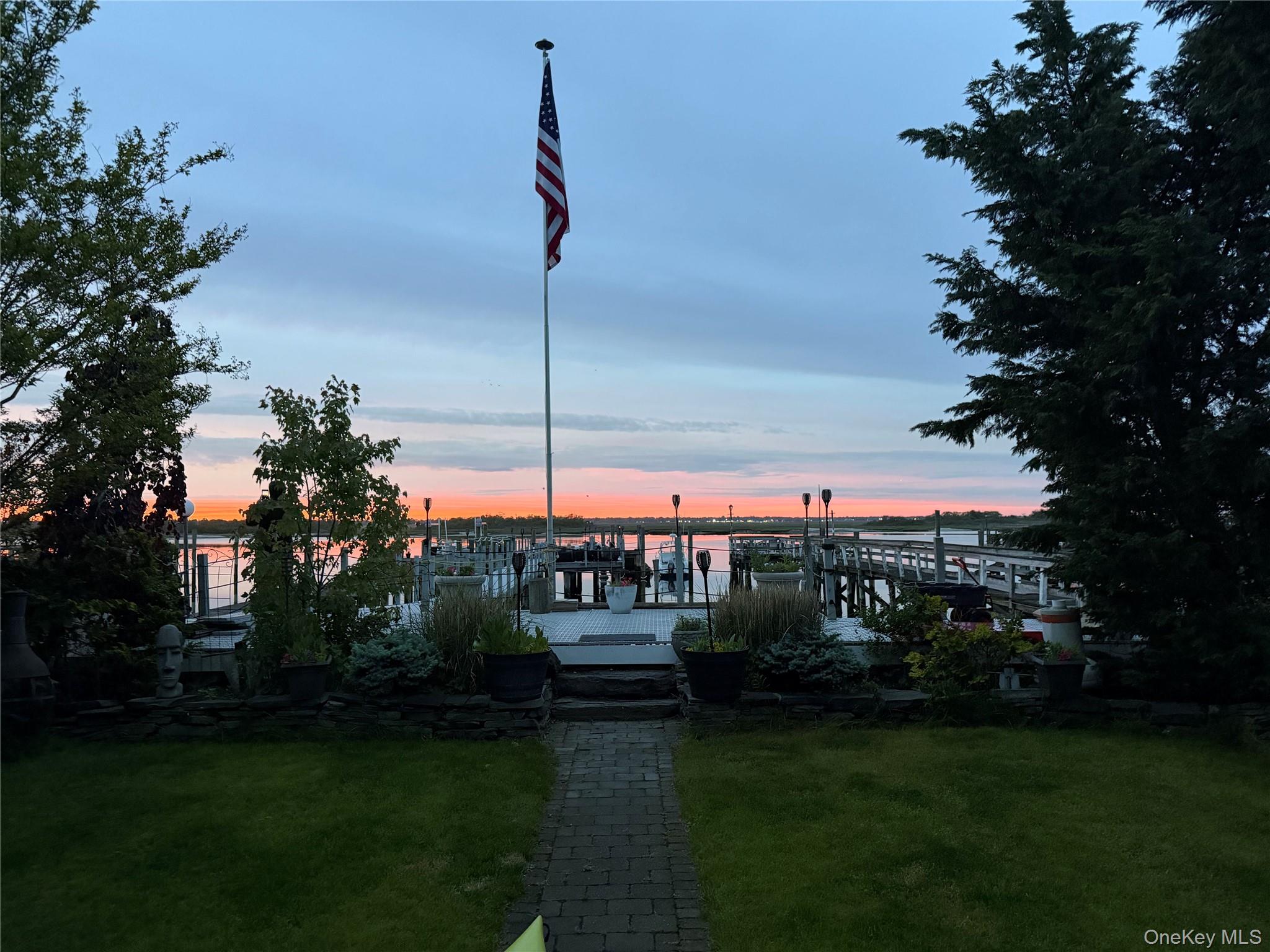 101 Bay Street – For Sale photo 2