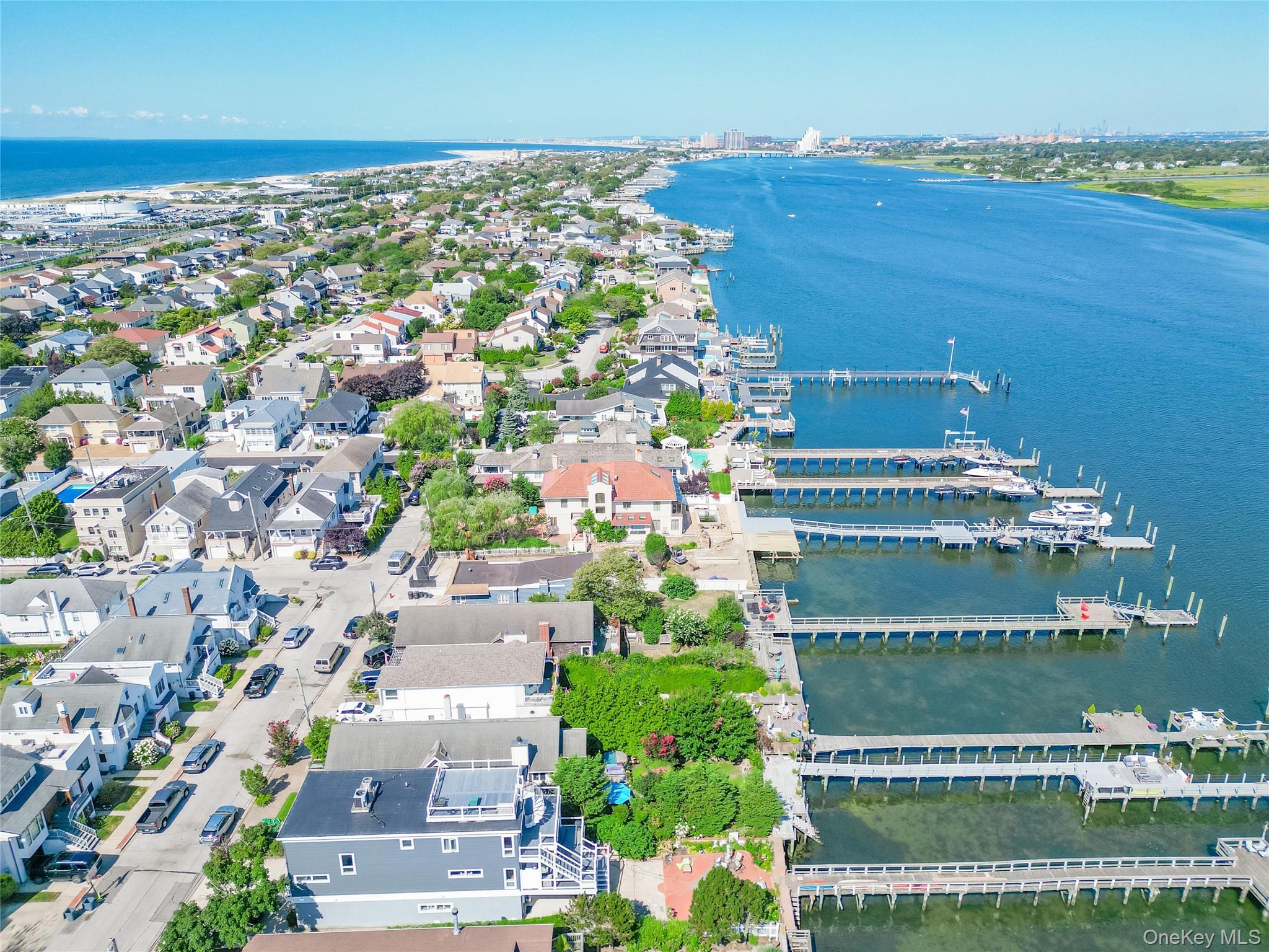 101 Bay Street – For Sale photo 7
