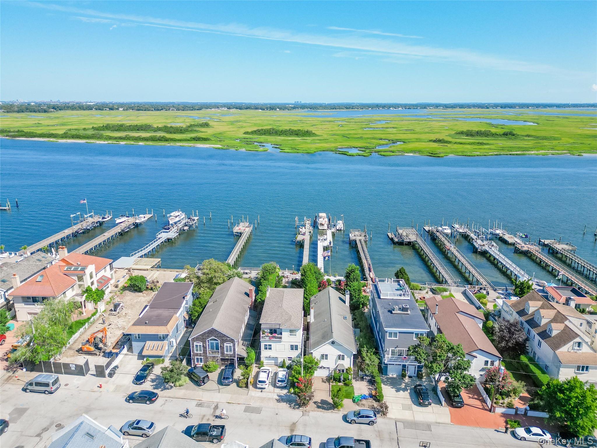 101 Bay Street – For Sale photo 39