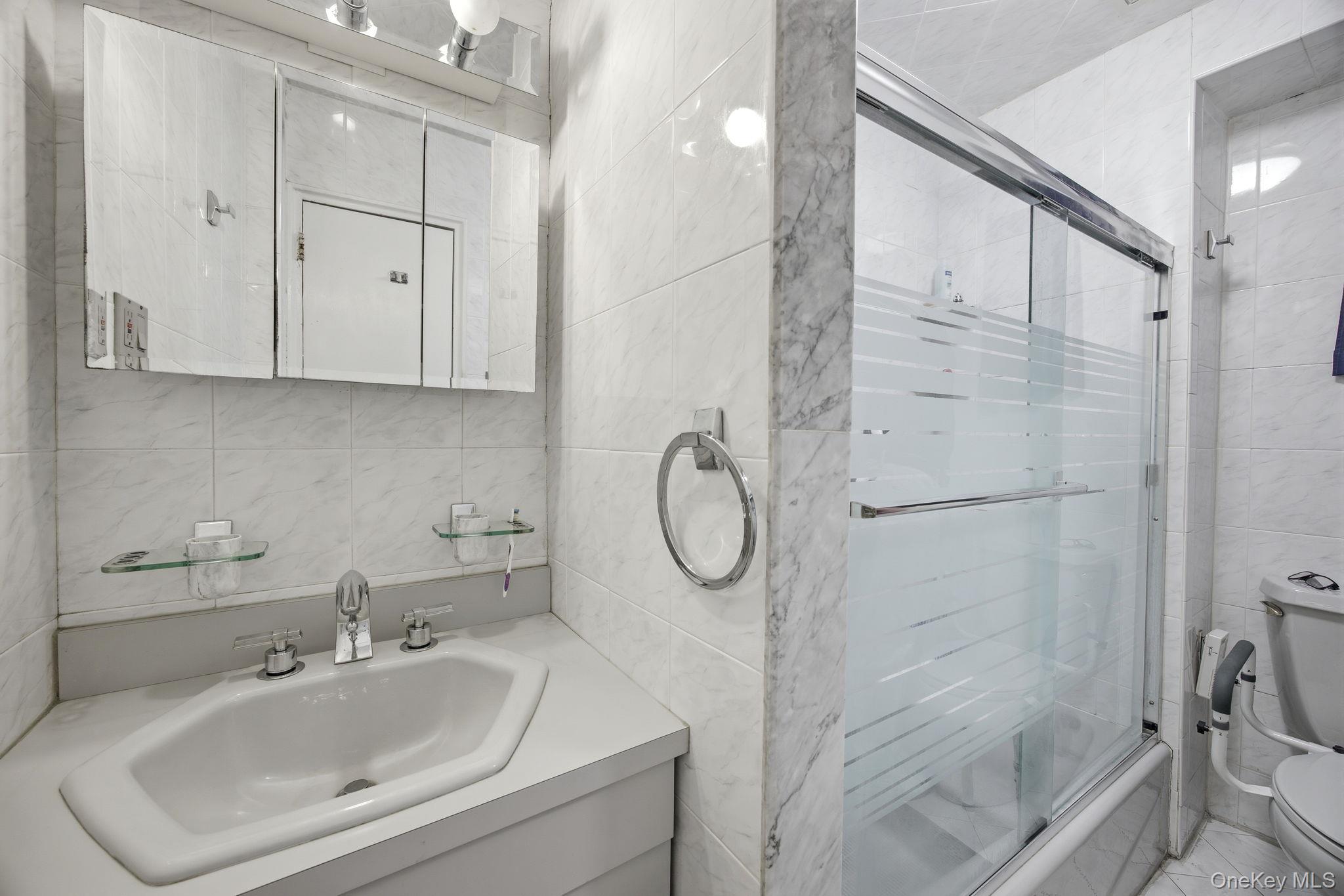 67-87 Booth Street, Unit 4C photo 6