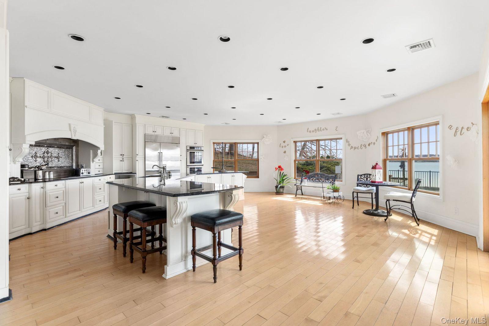 33 Beach Road – For Sale photo 15