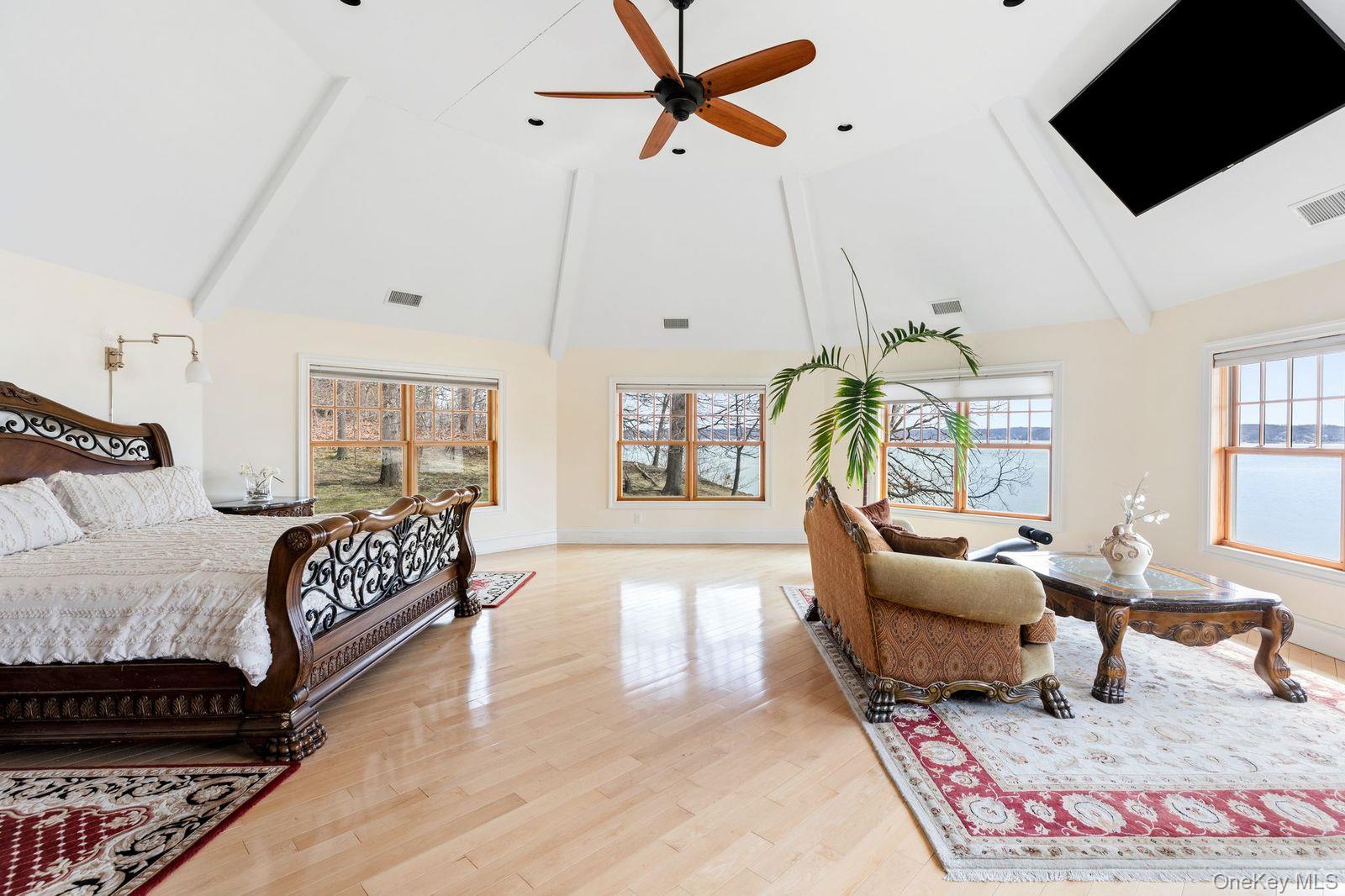 33 Beach Road – For Sale photo 20