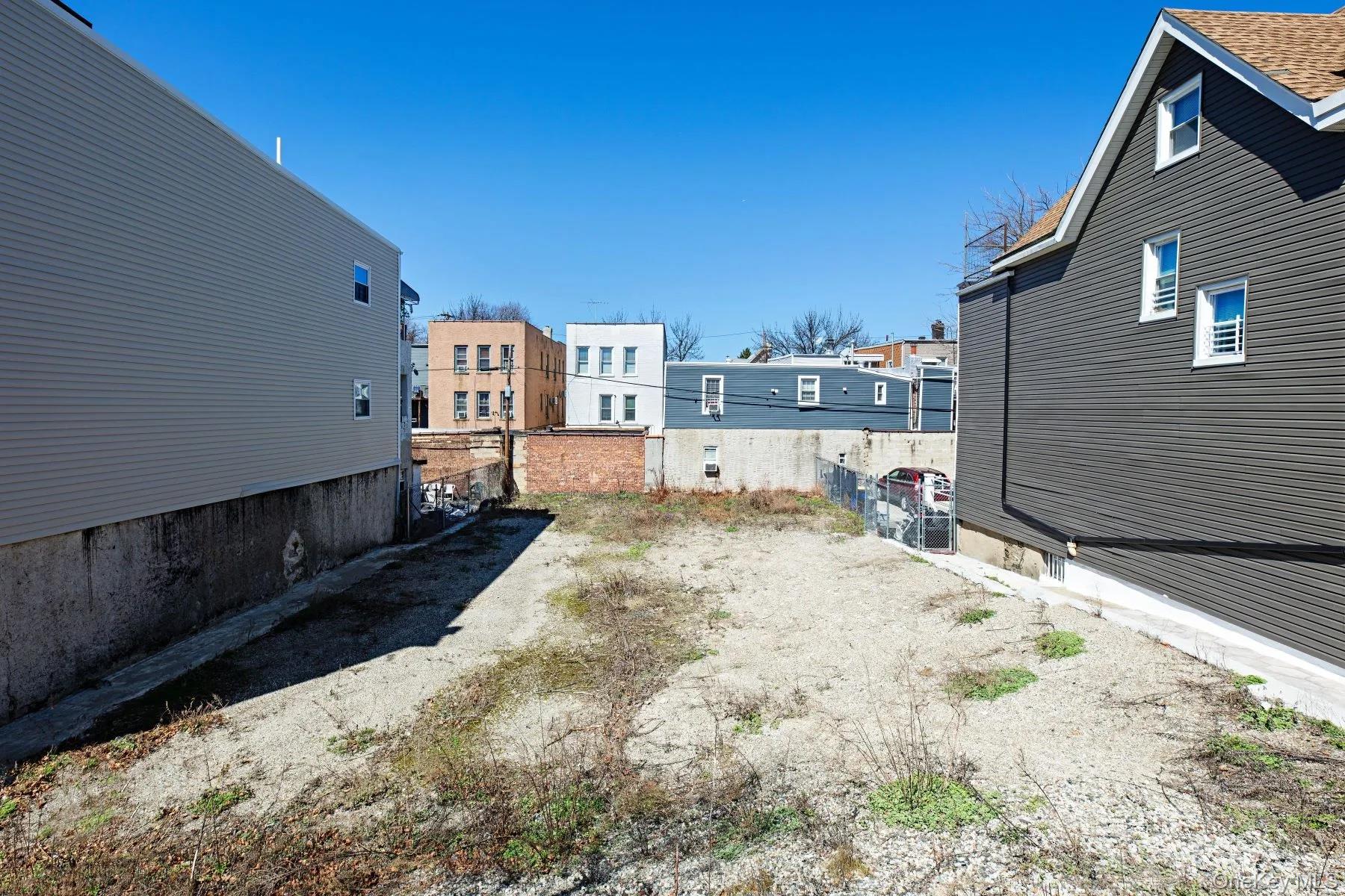 615 Mead Street – For Sale photo 4