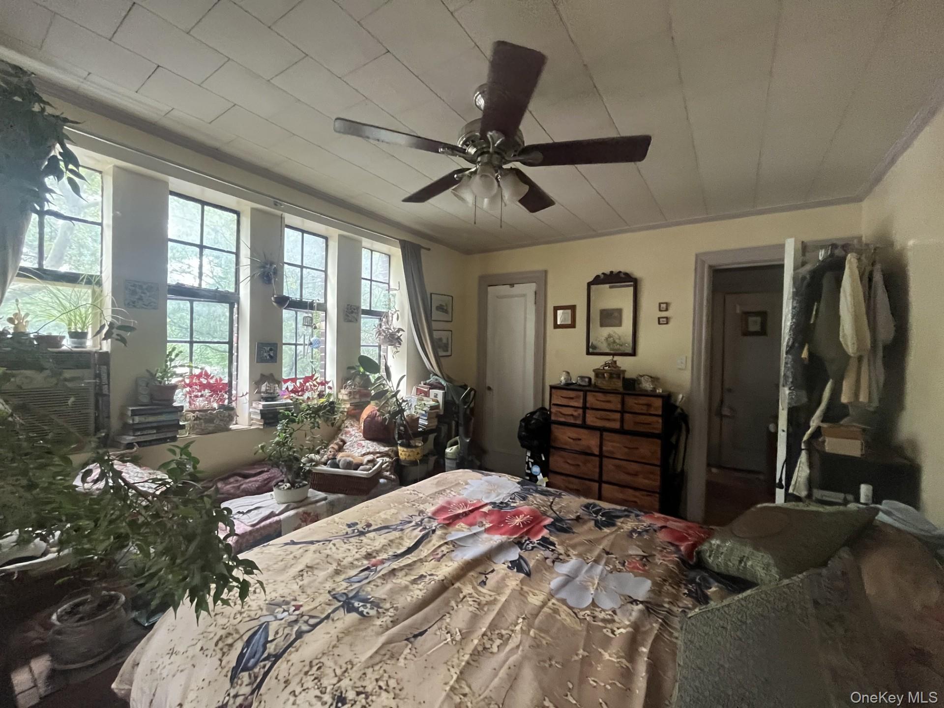 116 Pinehurst Avenue, Unit C21 photo 11
