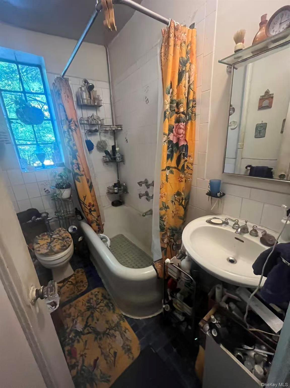 116 Pinehurst Avenue, Unit C21 photo 14