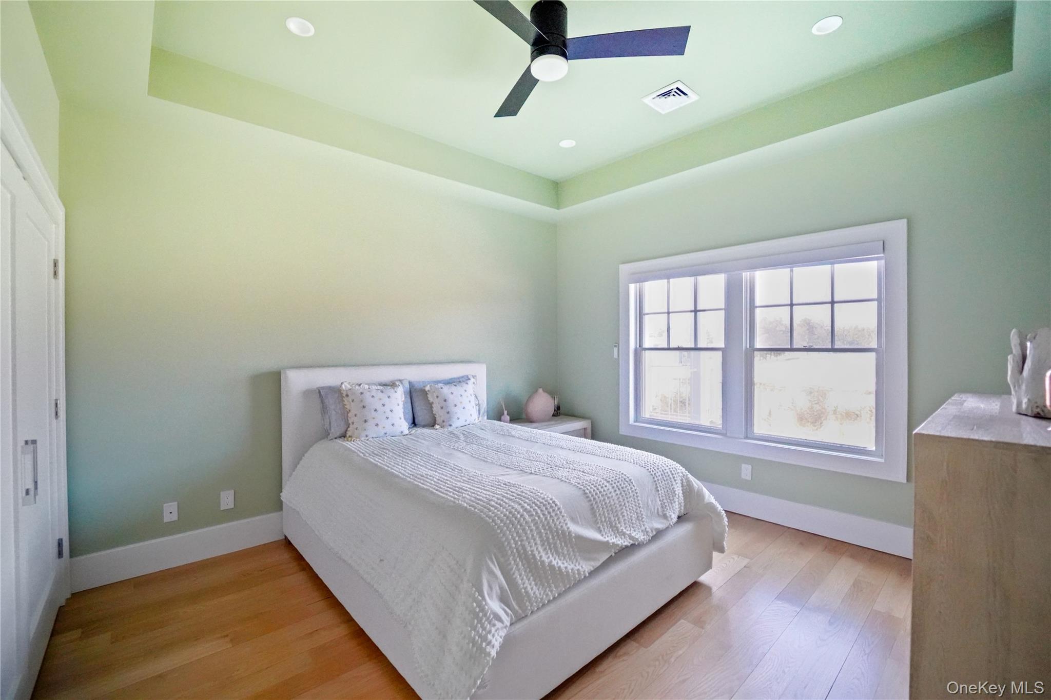 68 Foster Avenue, Unit 9 photo 24