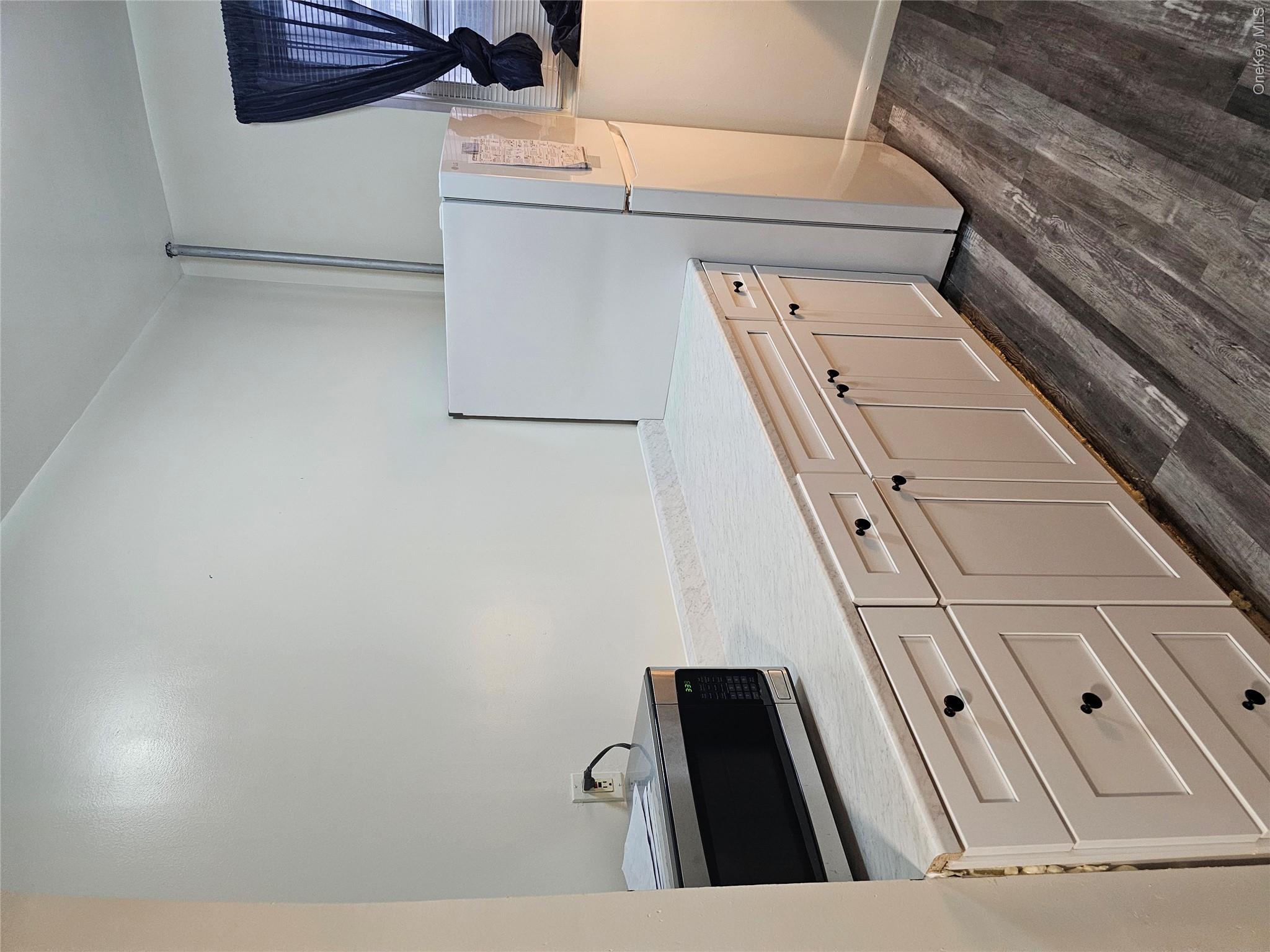 235 E 91st Street, Unit 1 photo 7