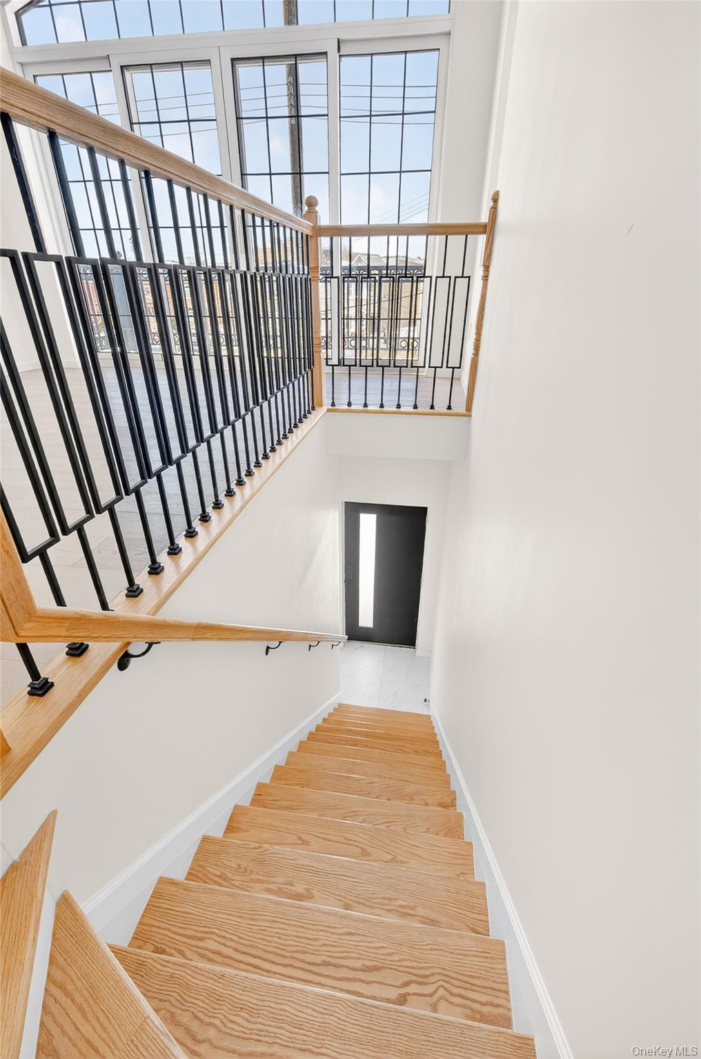 150-17 Hawtree Street – For Sale photo 23