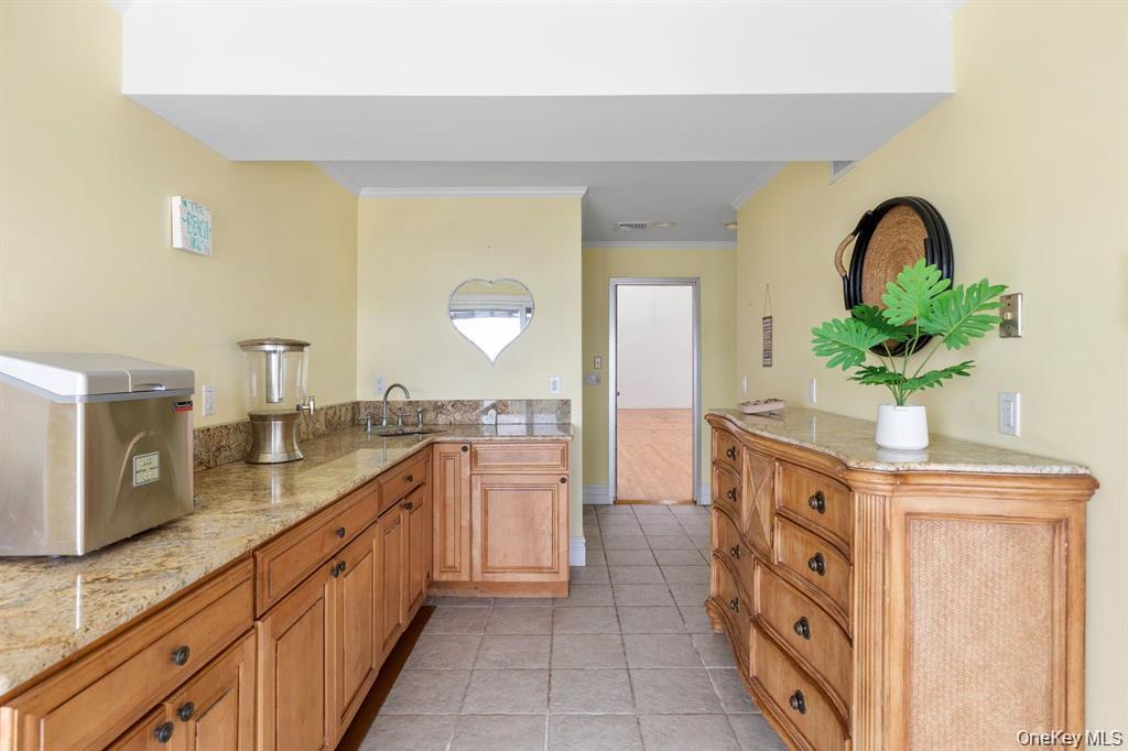 33 Beach Road – For Sale photo 43